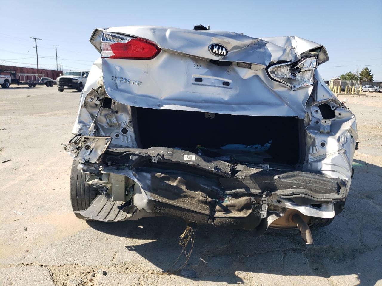 2016 Kia Forte Lx VIN: KNAFK4A66G5501483 Lot: 64102594