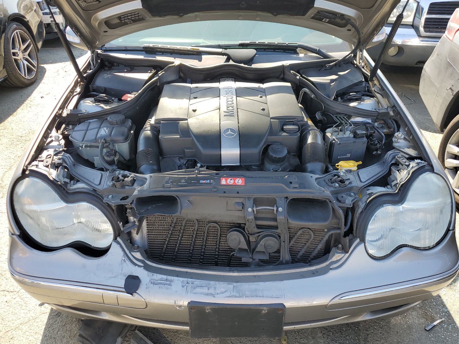 WDBRF64J24F537367 2004 Mercedes-Benz C 320