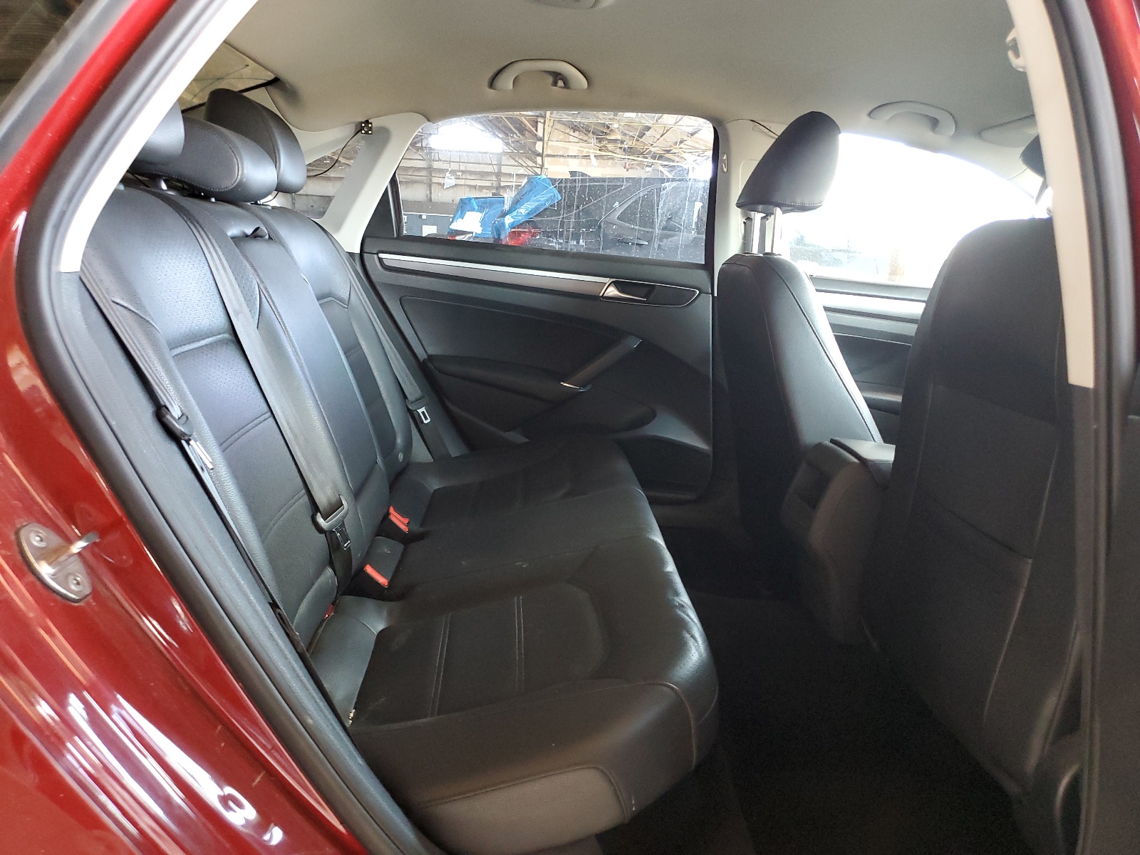 1VWAA7A34JC036046 2018 Volkswagen Passat S