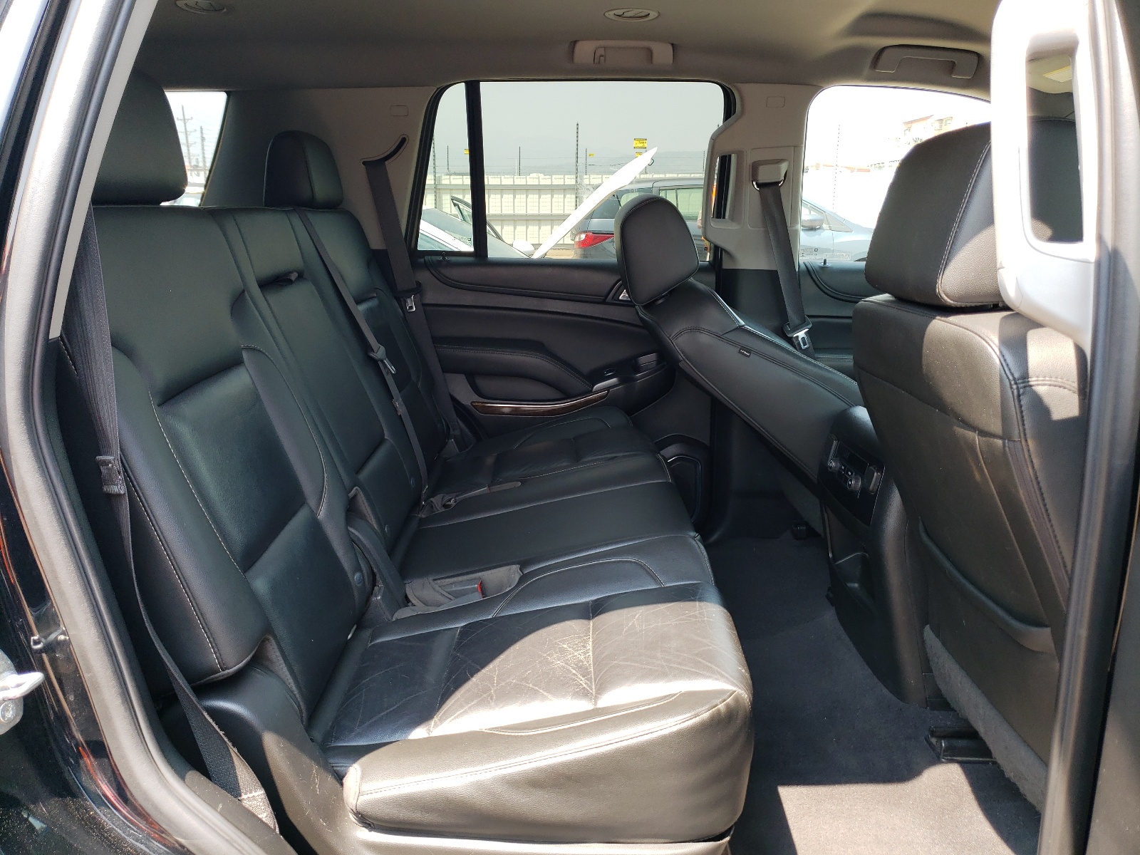 2019 Chevrolet Tahoe C1500 Lt vin: 1GNSCBKC4KR115192