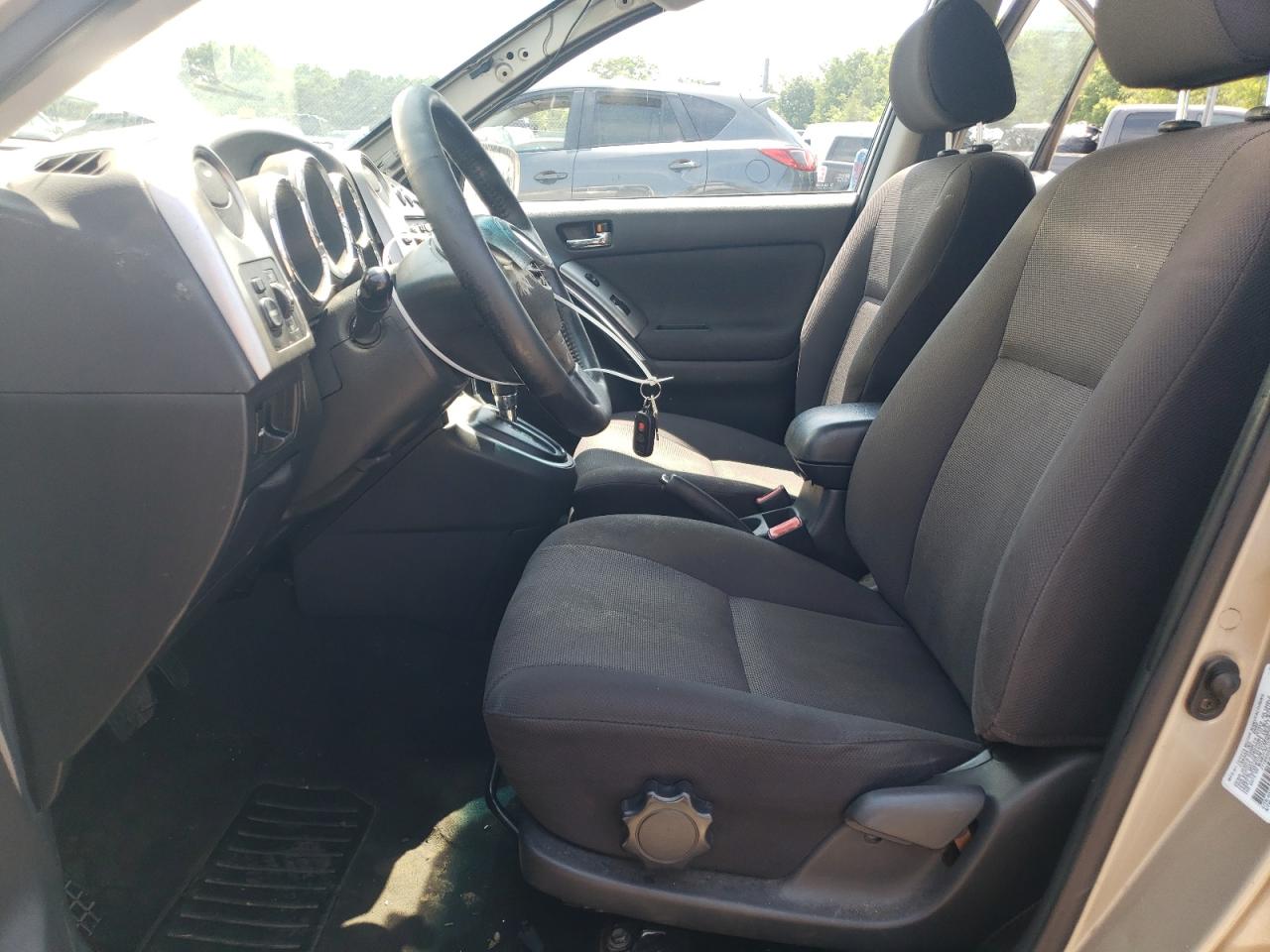 2003 Toyota Corolla Matrix Xr VIN: 2T1KR32E83C050972 Lot: 62785304