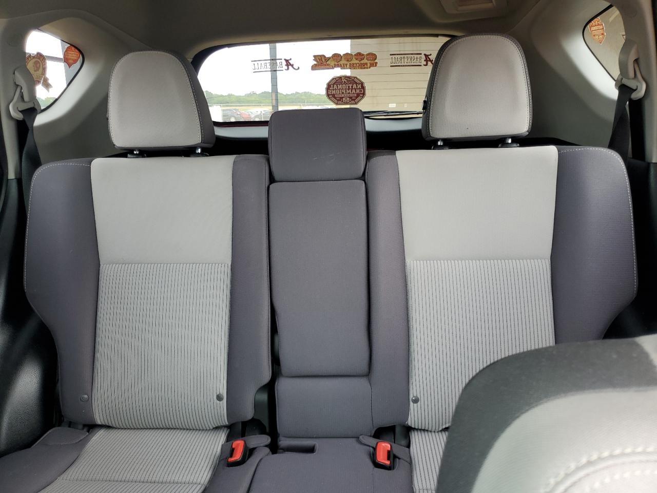 2015 Toyota Rav4 Xle VIN: 2T3WFREV2FW207690 Lot: 63858374