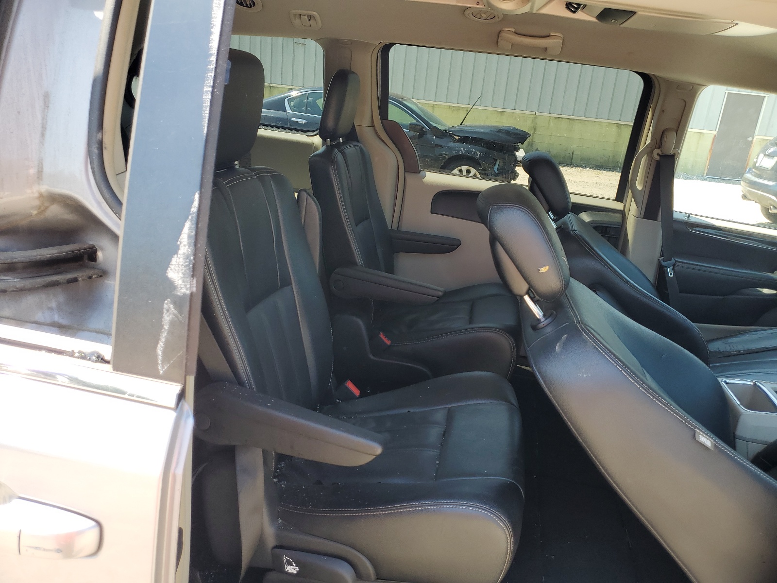 2C4RC1BG4ER444106 2014 Chrysler Town & Country Touring