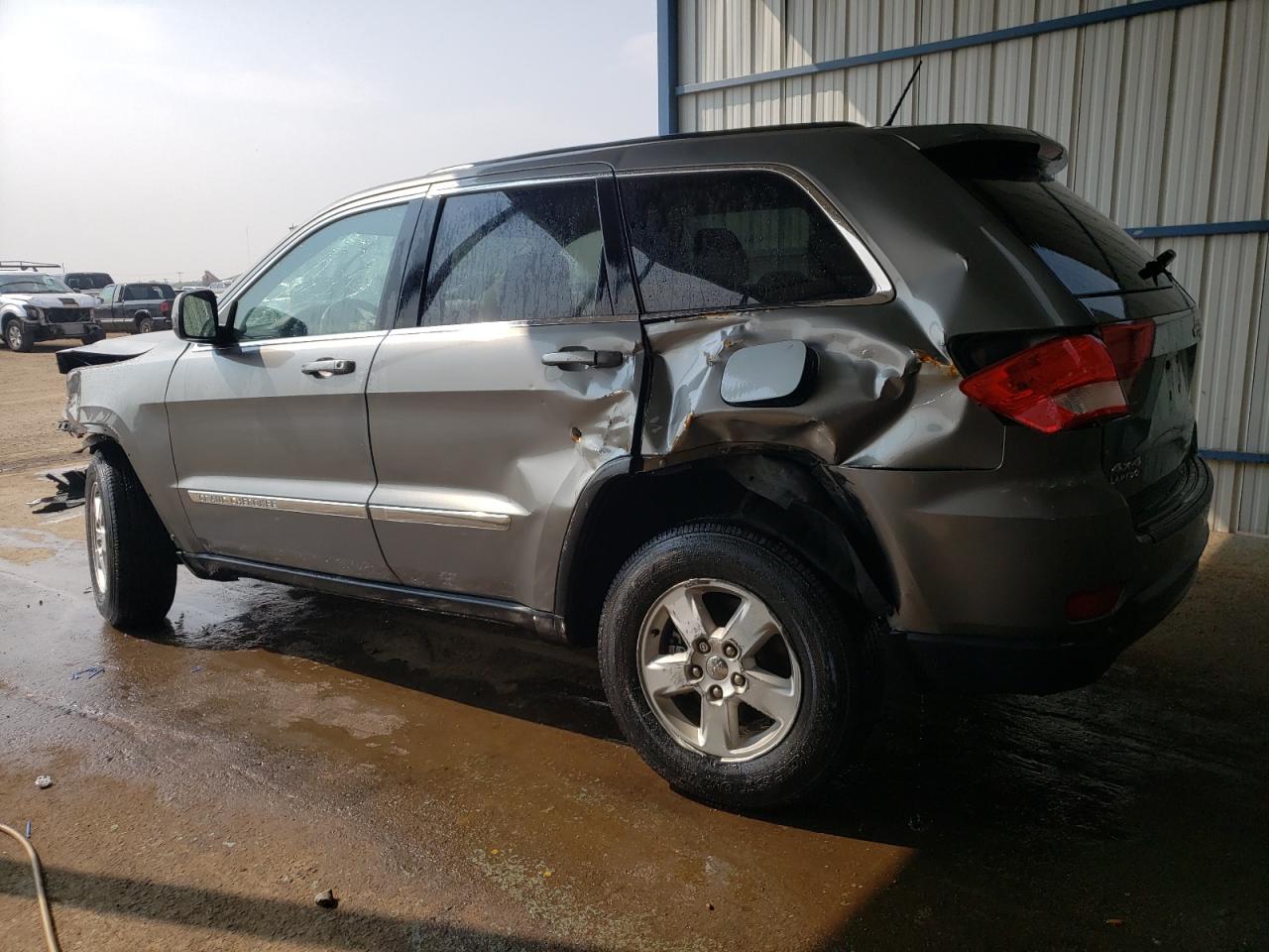 2012 Jeep Grand Cherokee - Image 2
