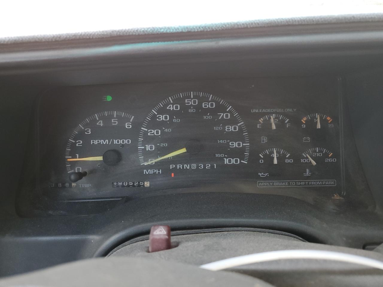 2000 Chevrolet Gmt-400 K3500 VIN: 1GCHK33R0YF489999 Lot: 59700124