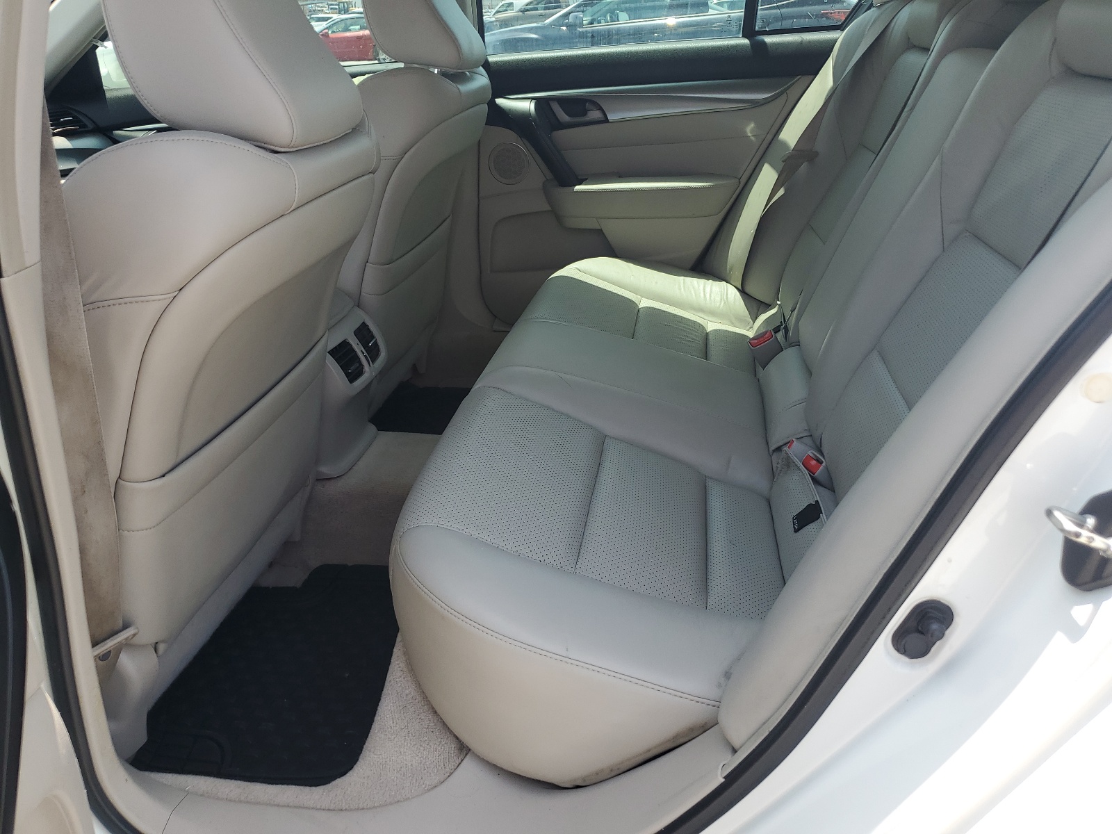 19UUA86579A008234 2009 Acura Tl