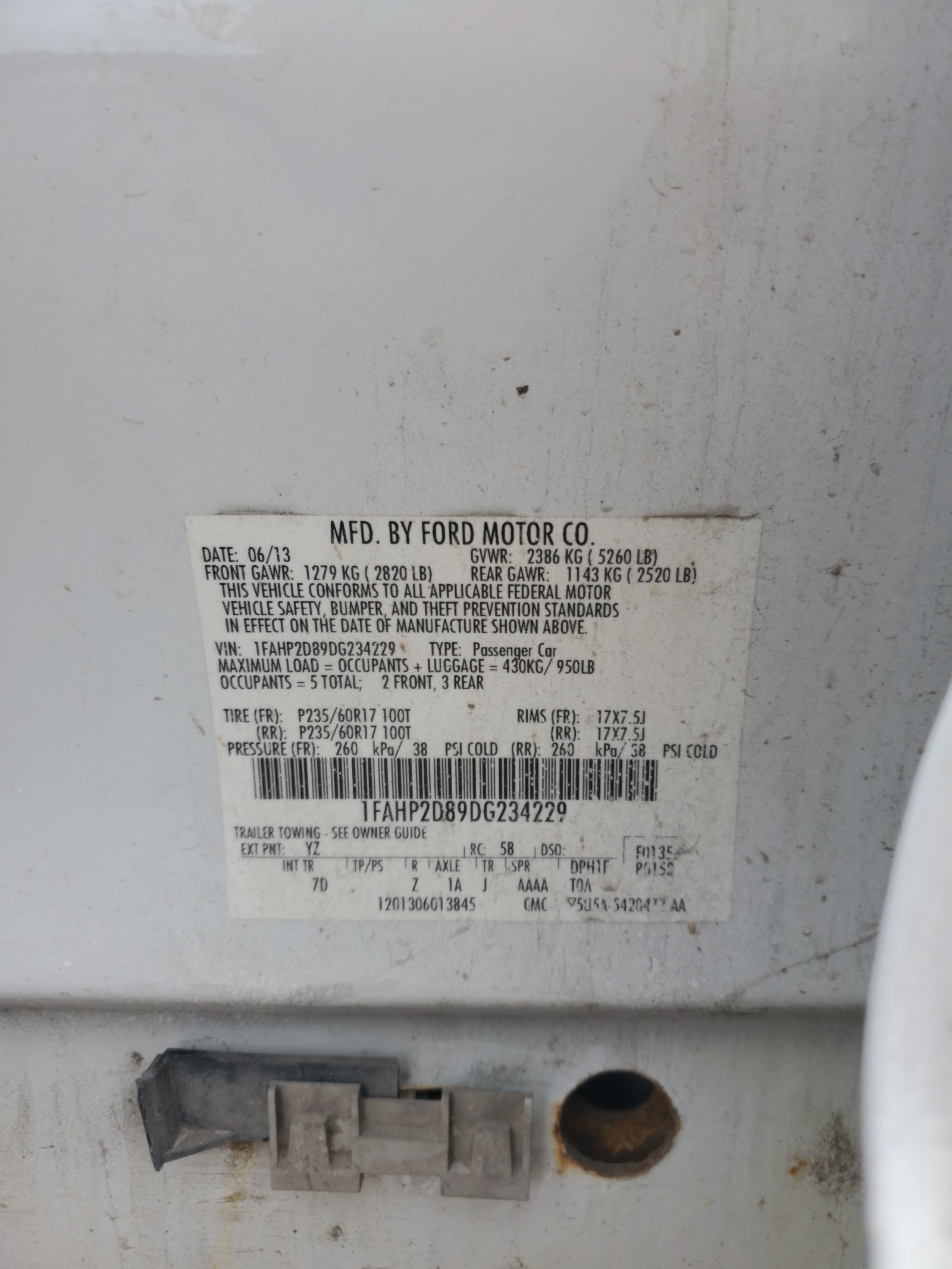 1FAHP2D89DG234229 2013 Ford Taurus Se