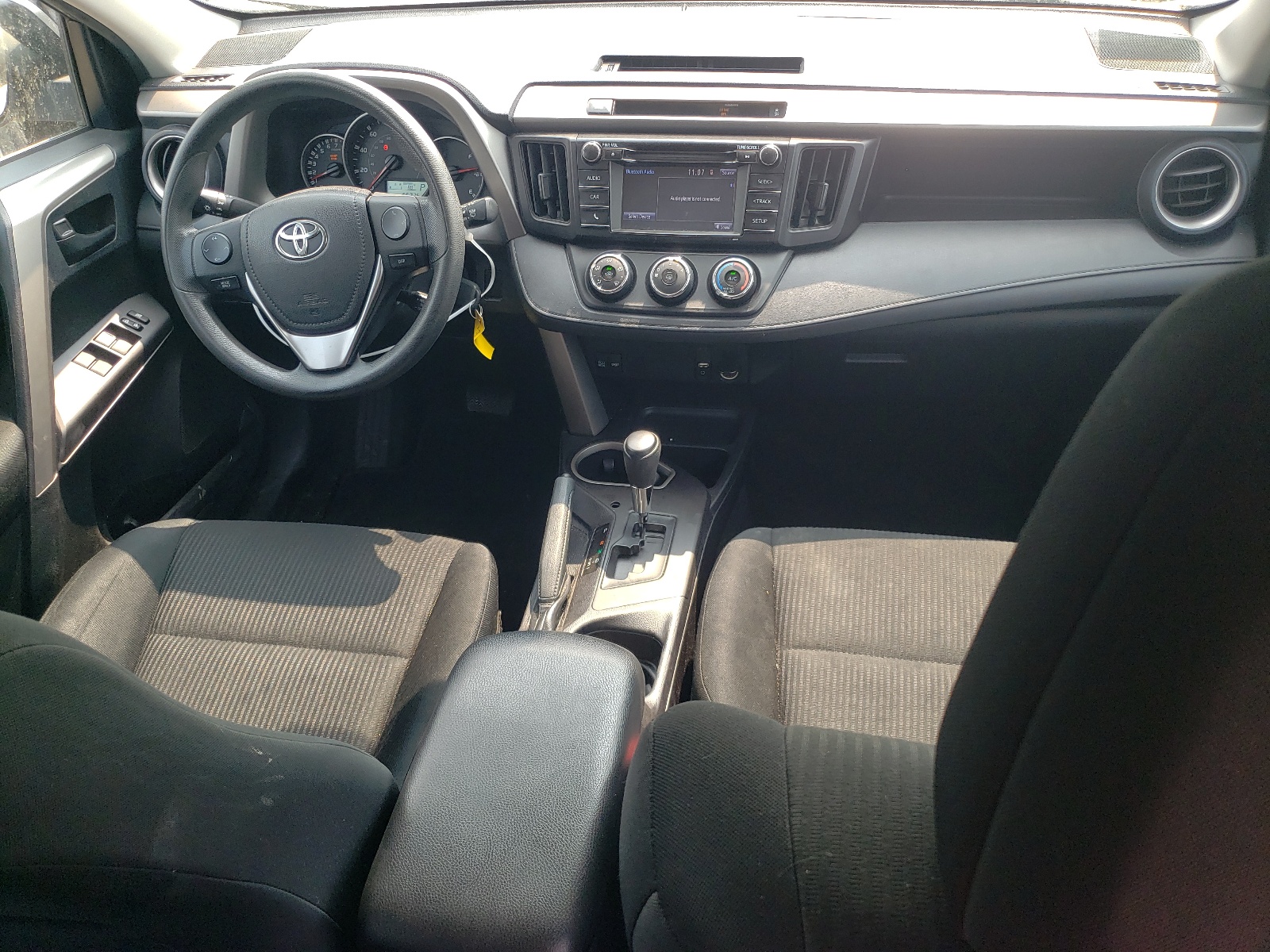 2T3BFREV7GW514515 2016 Toyota Rav4 Le