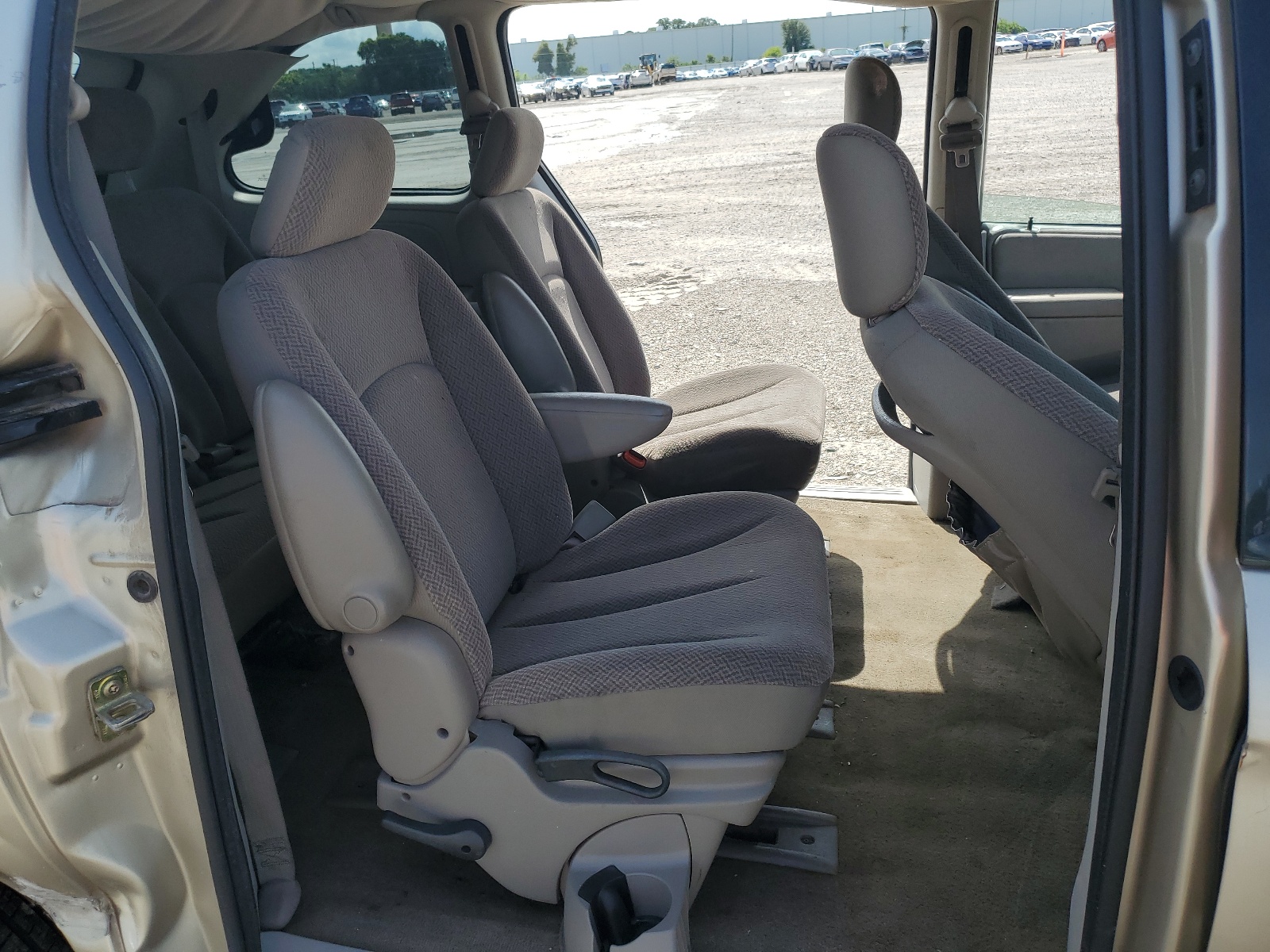 1D4GP45R56B759946 2006 Dodge Caravan Sxt