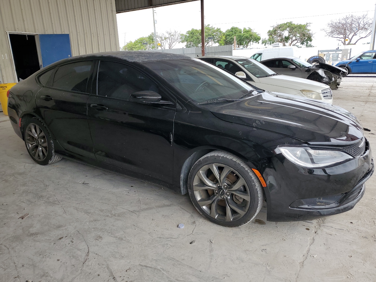 2015 Chrysler 200 S vin: 1C3CCCBB8FN539194