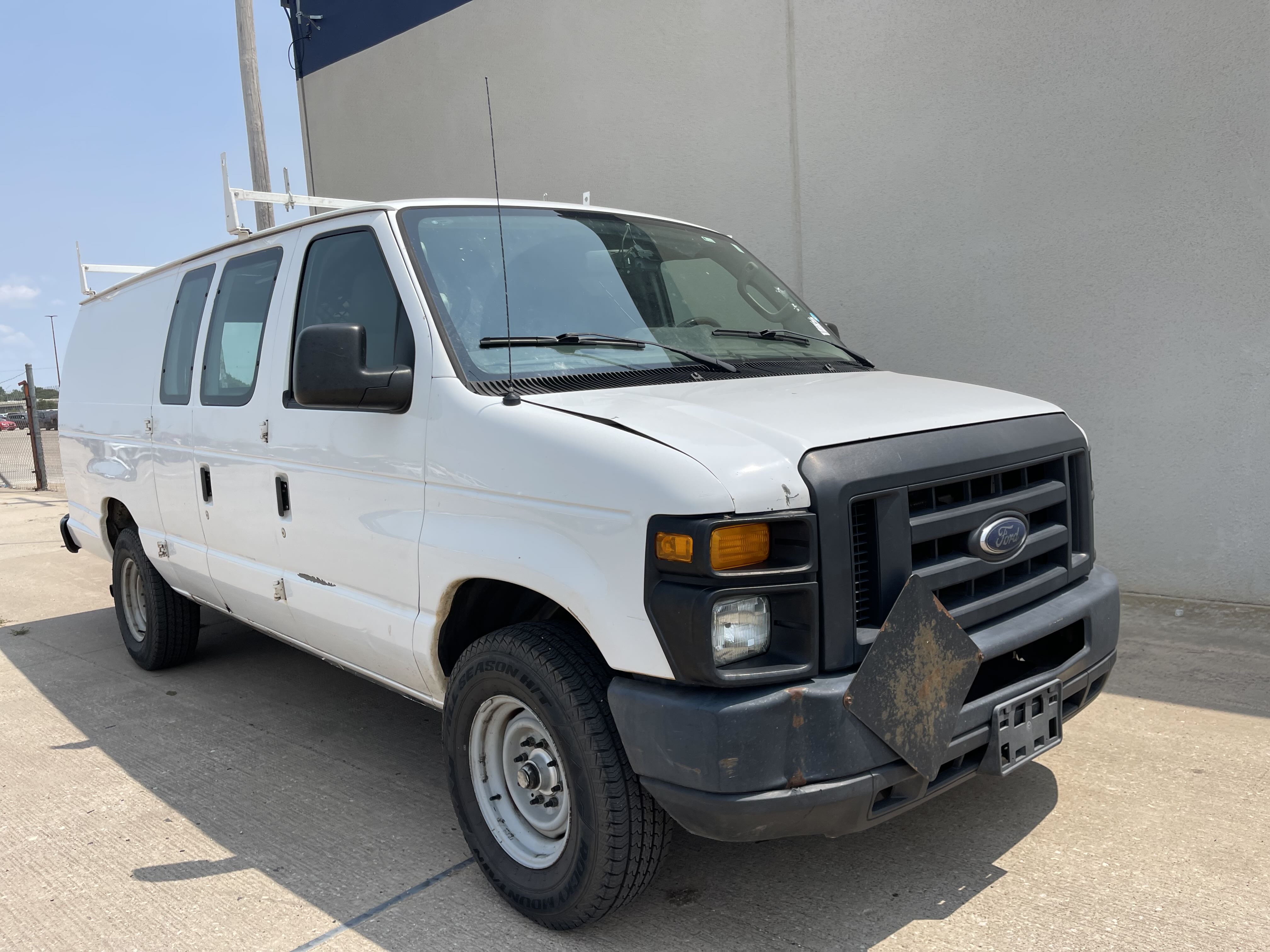 2013 Ford Econoline E350 Super Duty Van vin: 1FTSS3EL8DDA20843