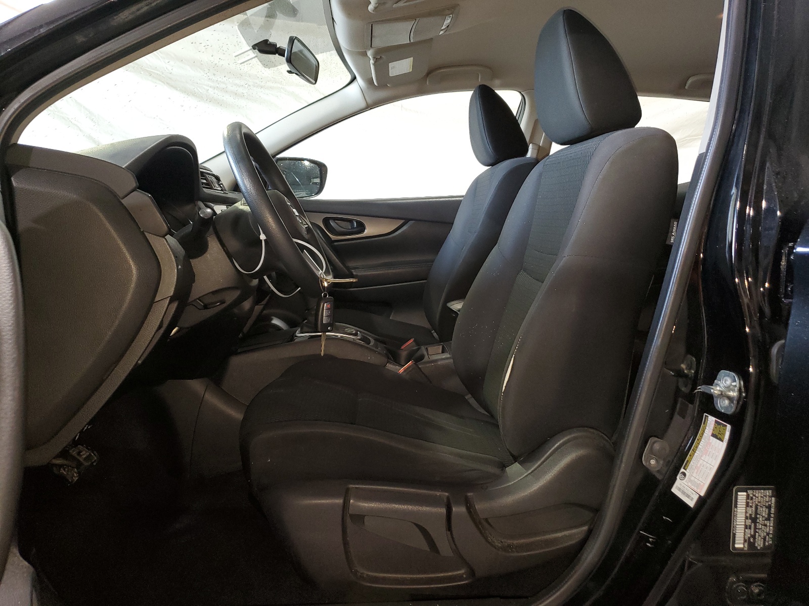 JN1BJ1CR3KW321216 2019 Nissan Rogue Sport S