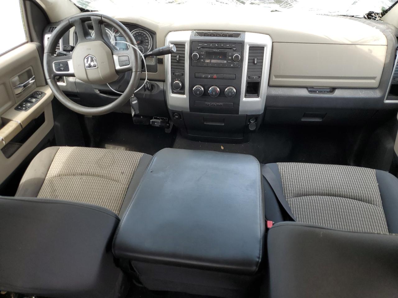 2010 Dodge Ram 1500 VIN: 1D7RV1GT1AS157062 Lot: 62436294