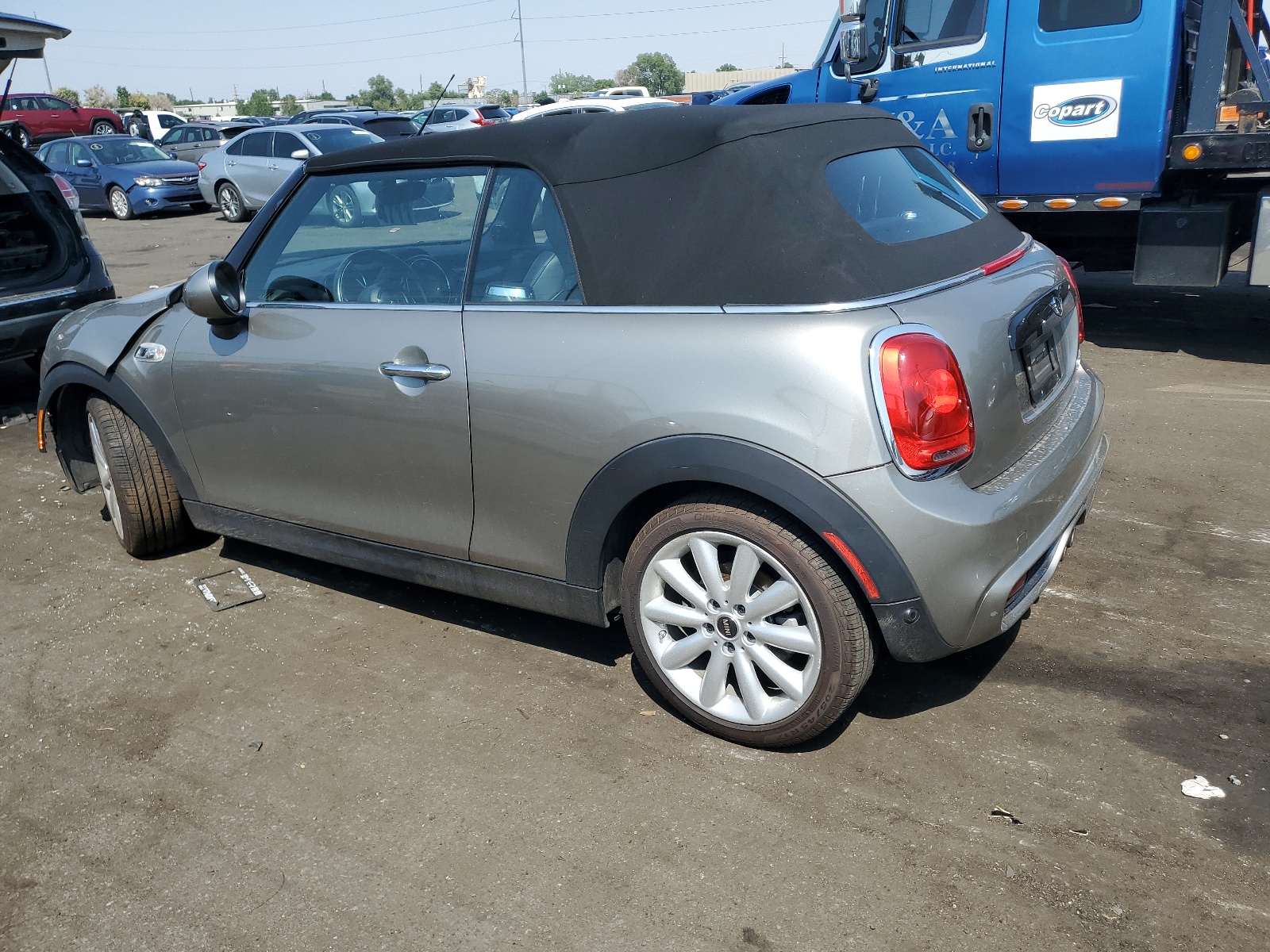 2017 Mini Cooper S vin: WMWWG9C36H3C82252