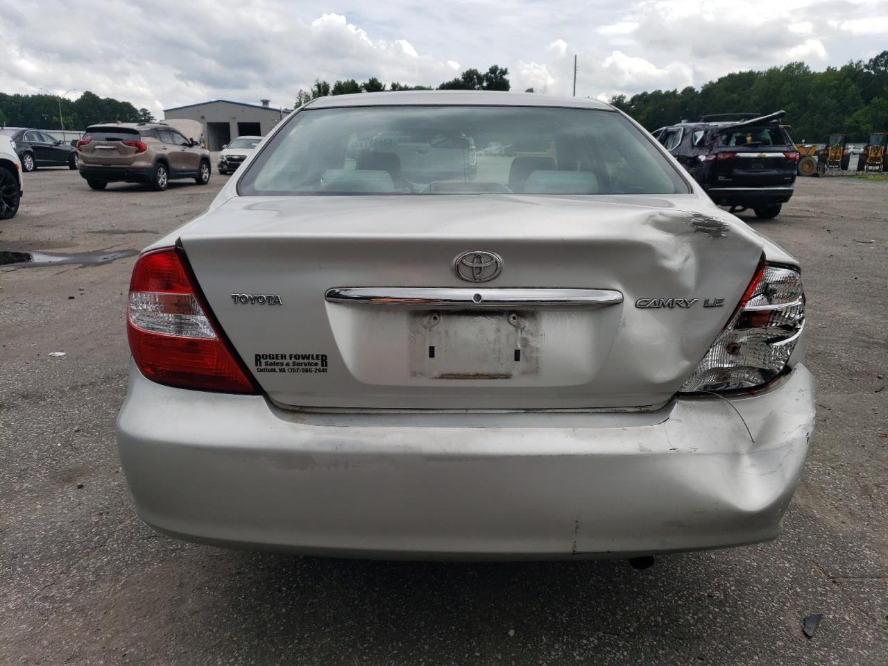 2004 Toyota Camry Le VIN: 4T1BE32KX4U808036 Lot: 63862114