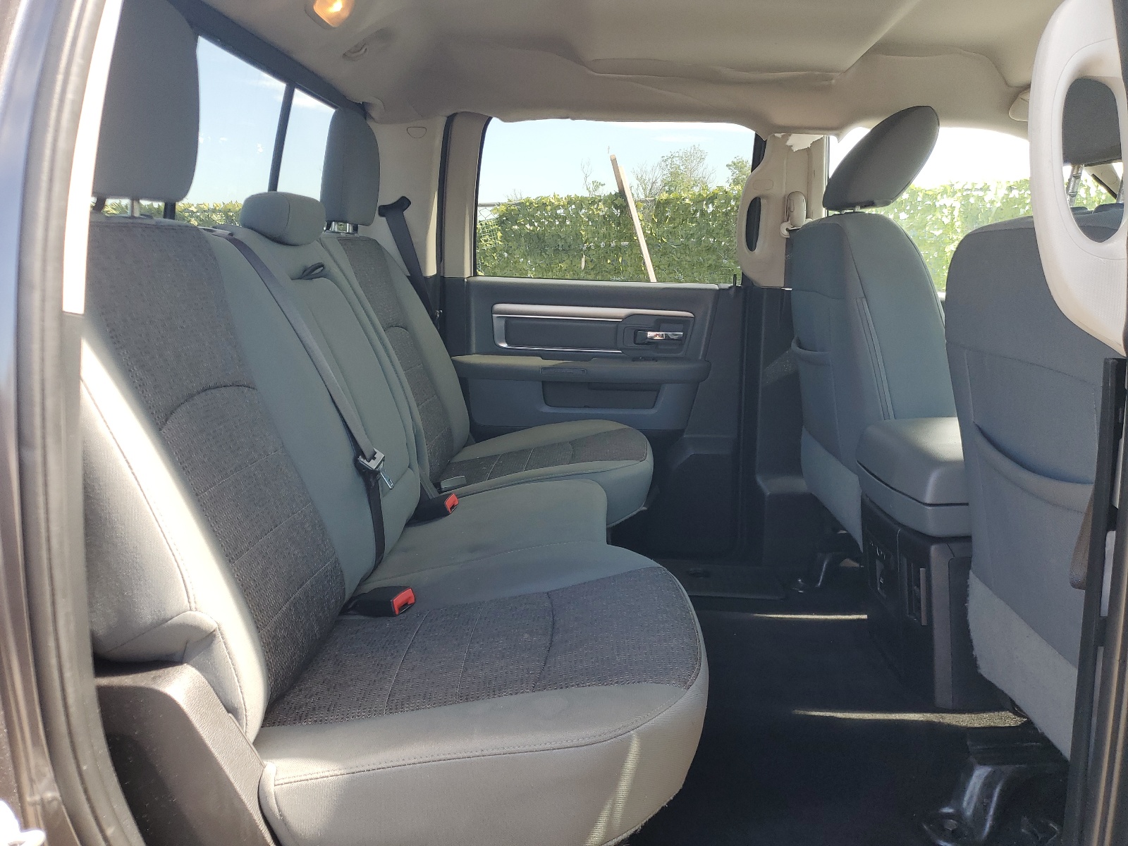 1C6RR7LT2FS526727 2015 Ram 1500 Slt