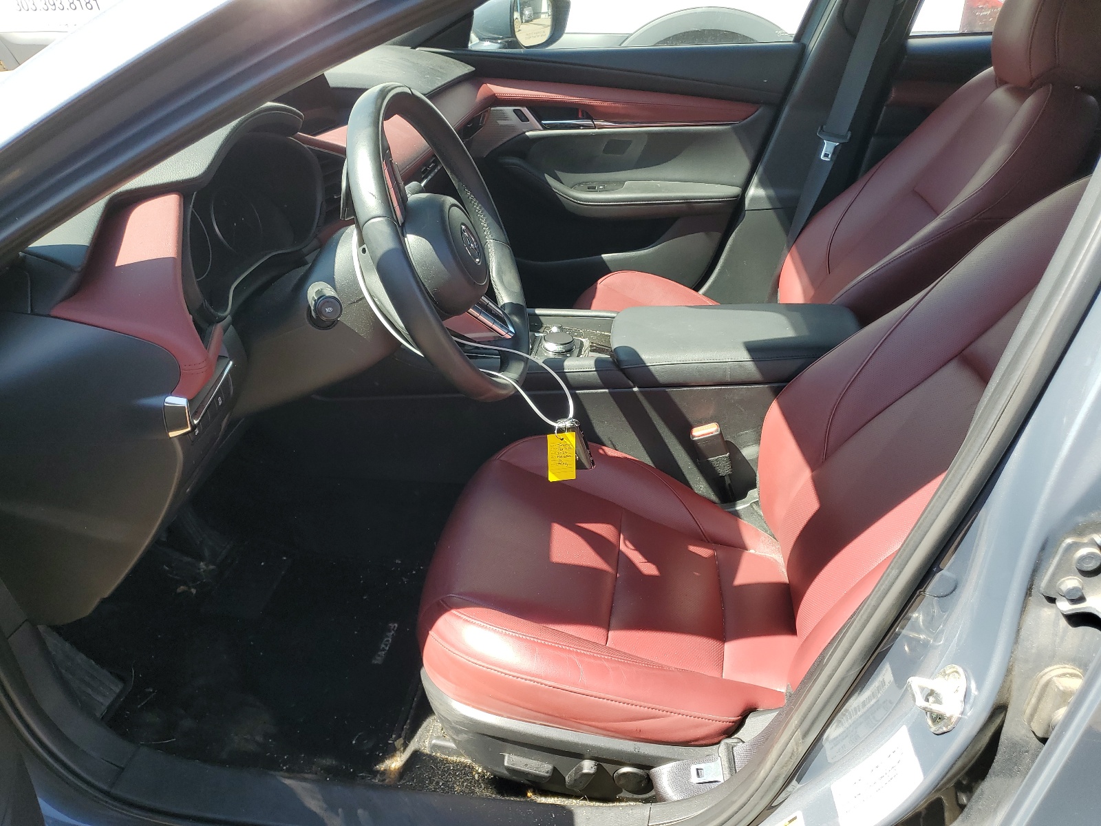 JM1BPBMMXP1605757 2023 Mazda 3 Premium