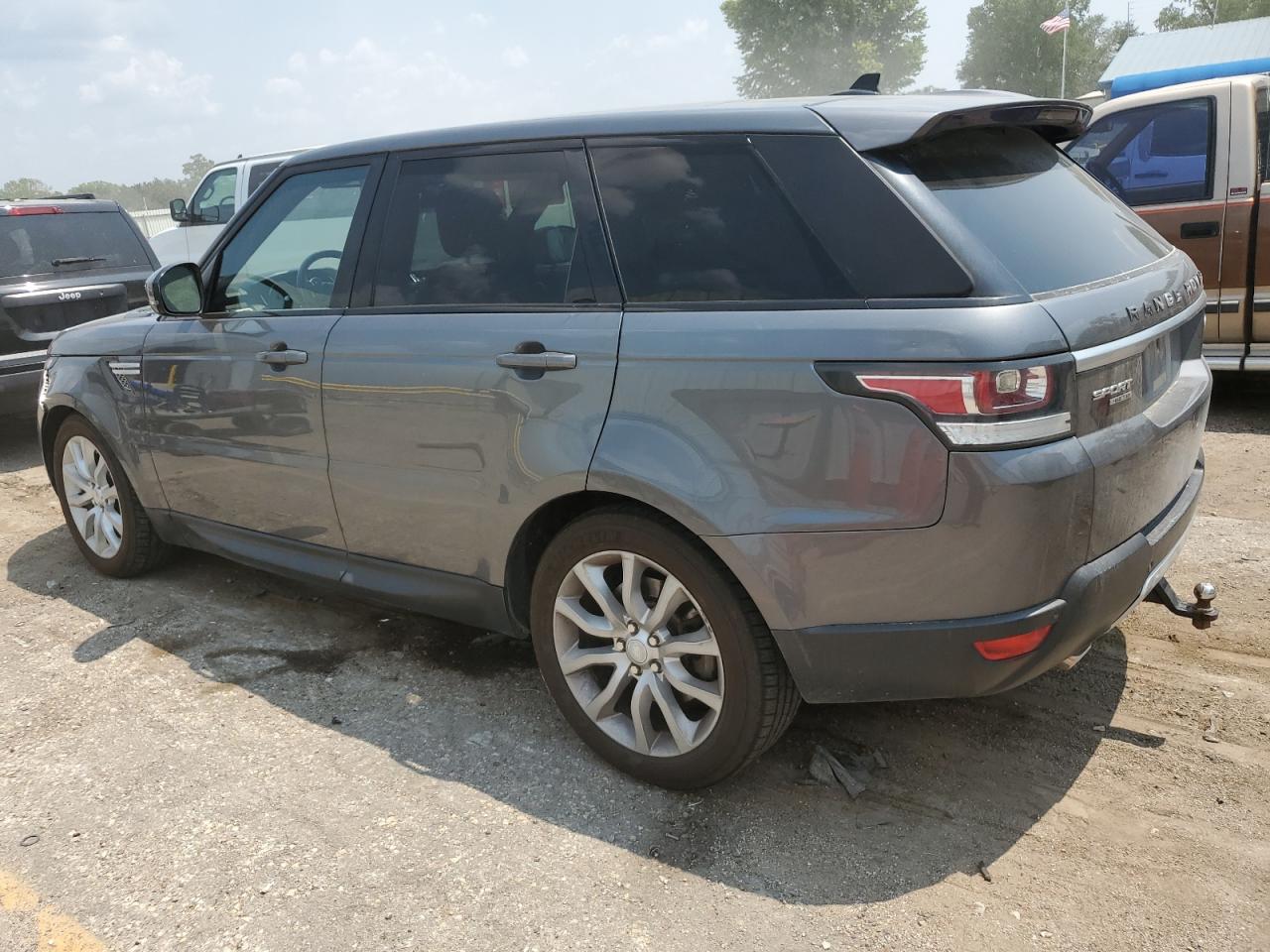 SALWR2KF9GA559945 2016 LAND ROVER RANGE ROVER - Image 2