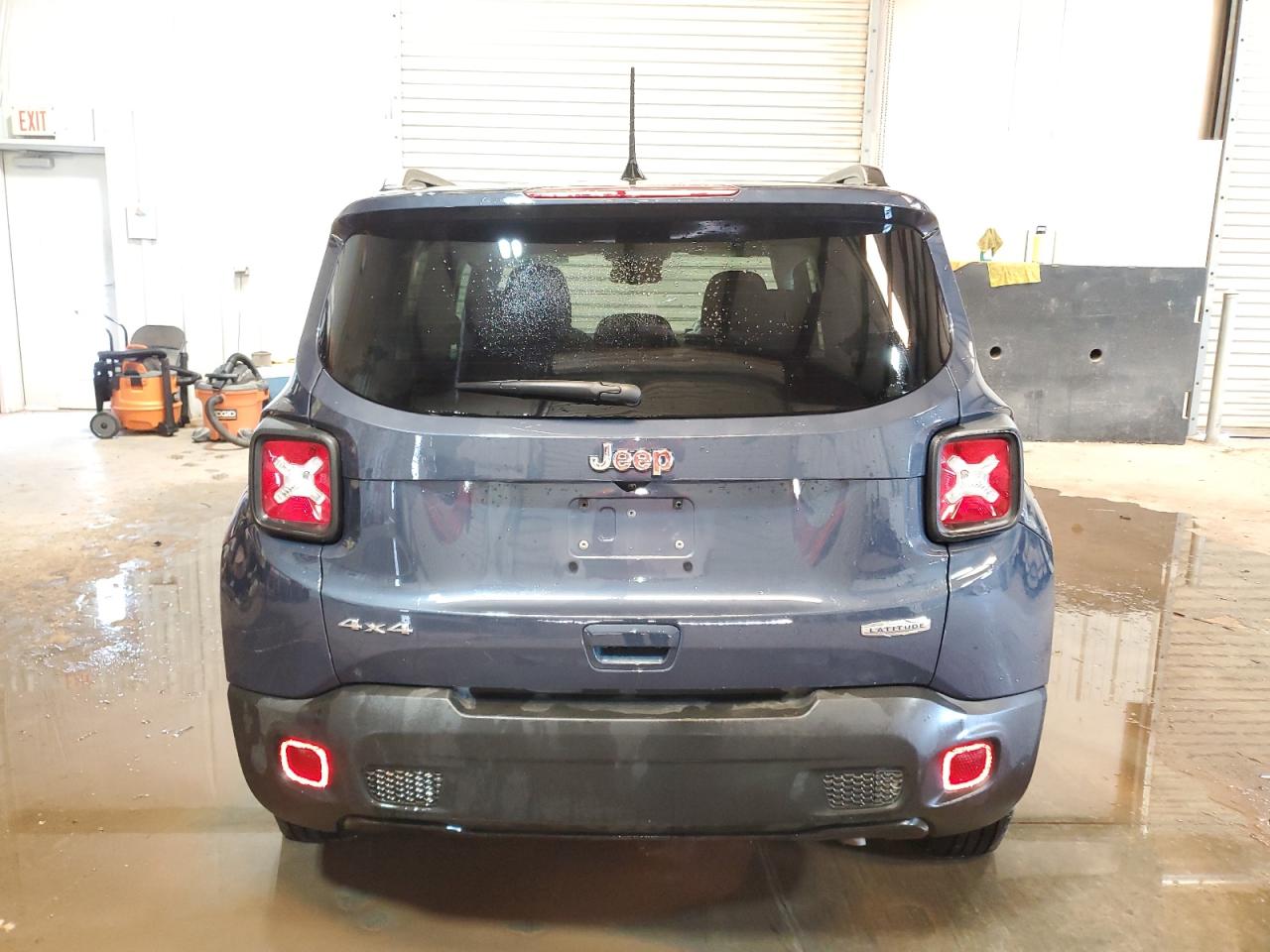 VIN ZACNJDB14NPN80674 2022 JEEP RENEGADE no.6