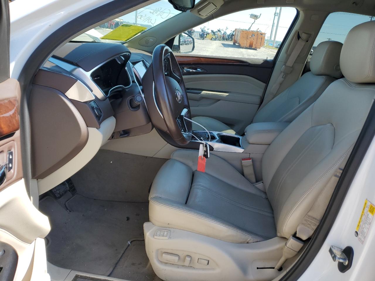 2016 Cadillac SRX - Image 7