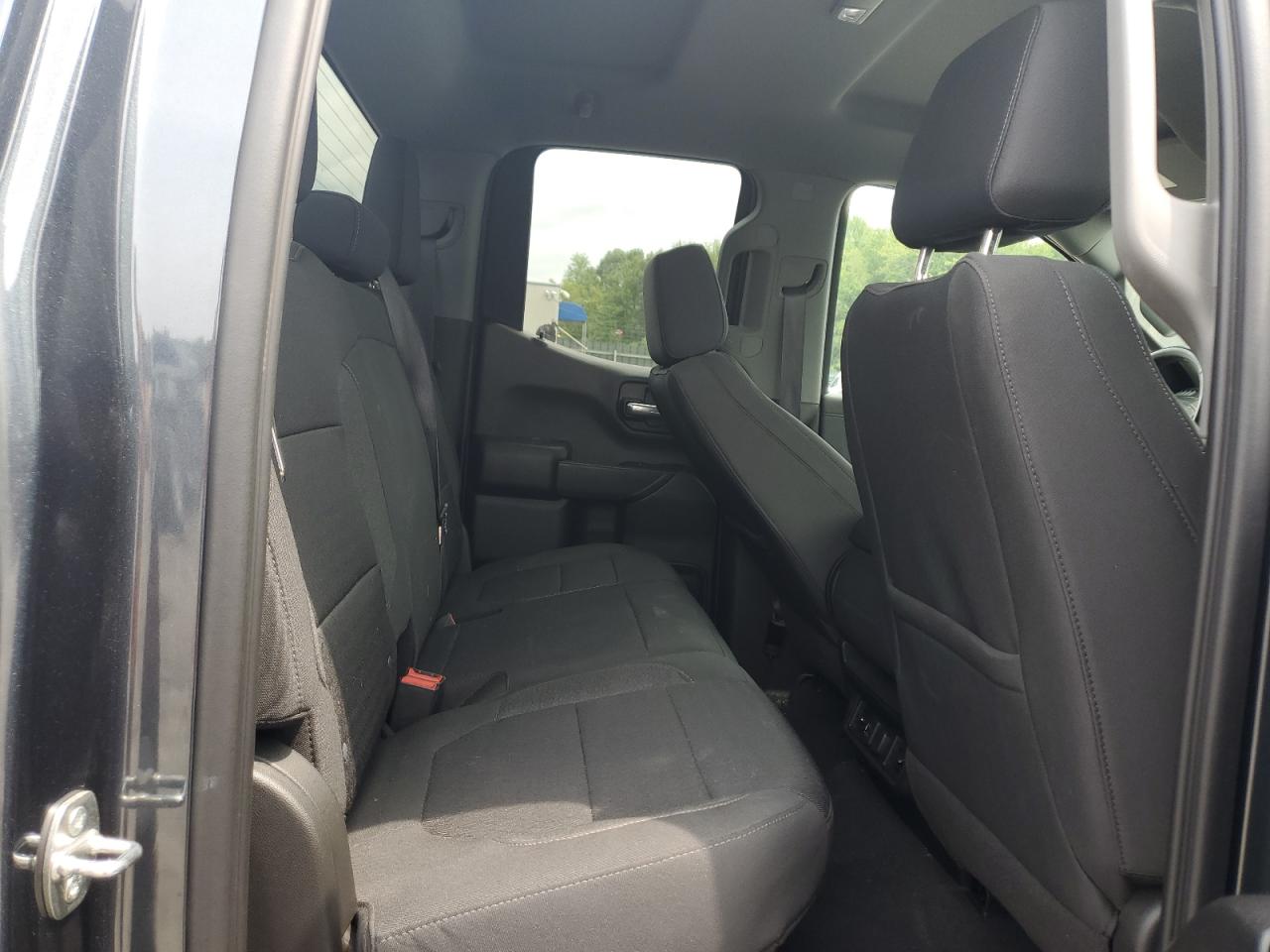 2021 Chevrolet Silverado K1500 Lt VIN: 1GCRYDEDXMZ138083 Lot: 64223954