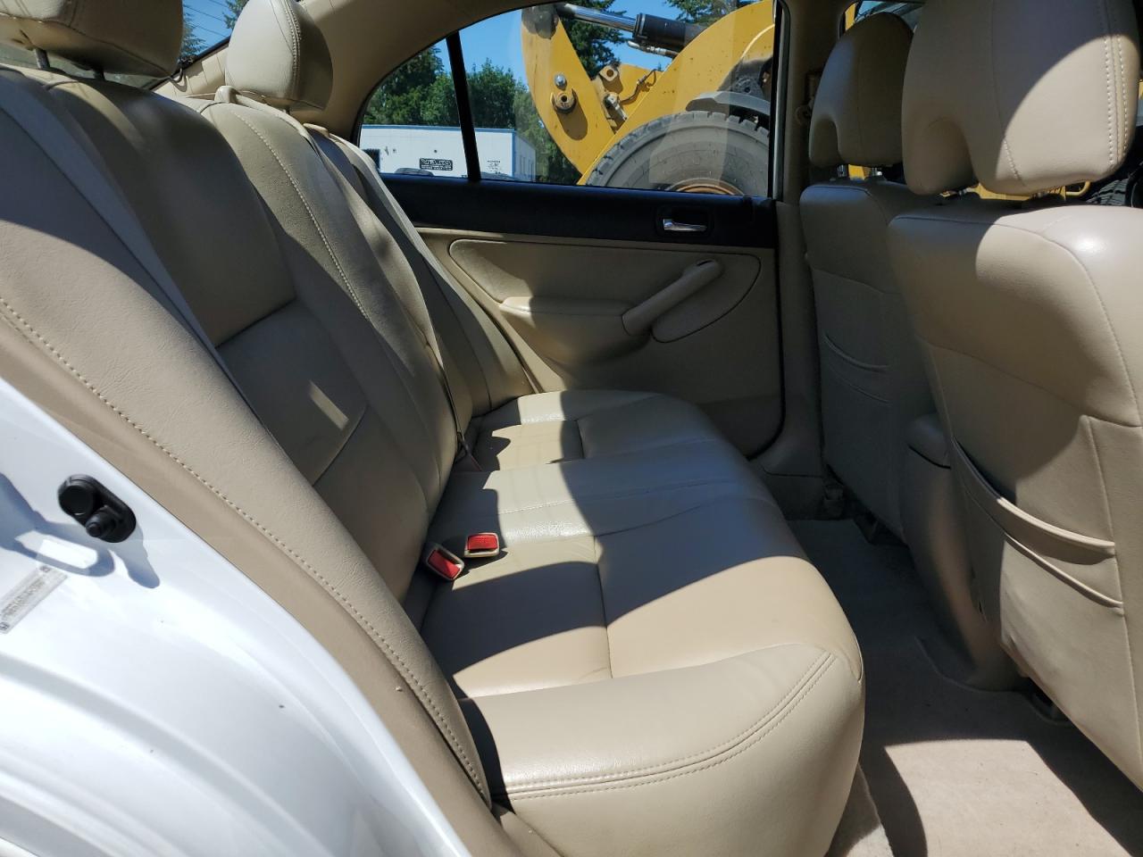 2004 Honda Civic Lx VIN: 2HGES165X4H559017 Lot: 62037204