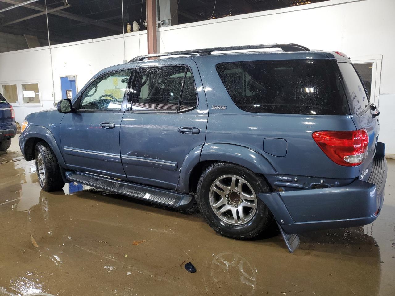 2005 Toyota Sequoia Sr5 VIN: 5TDBT44A35S256129 Lot: 65389764