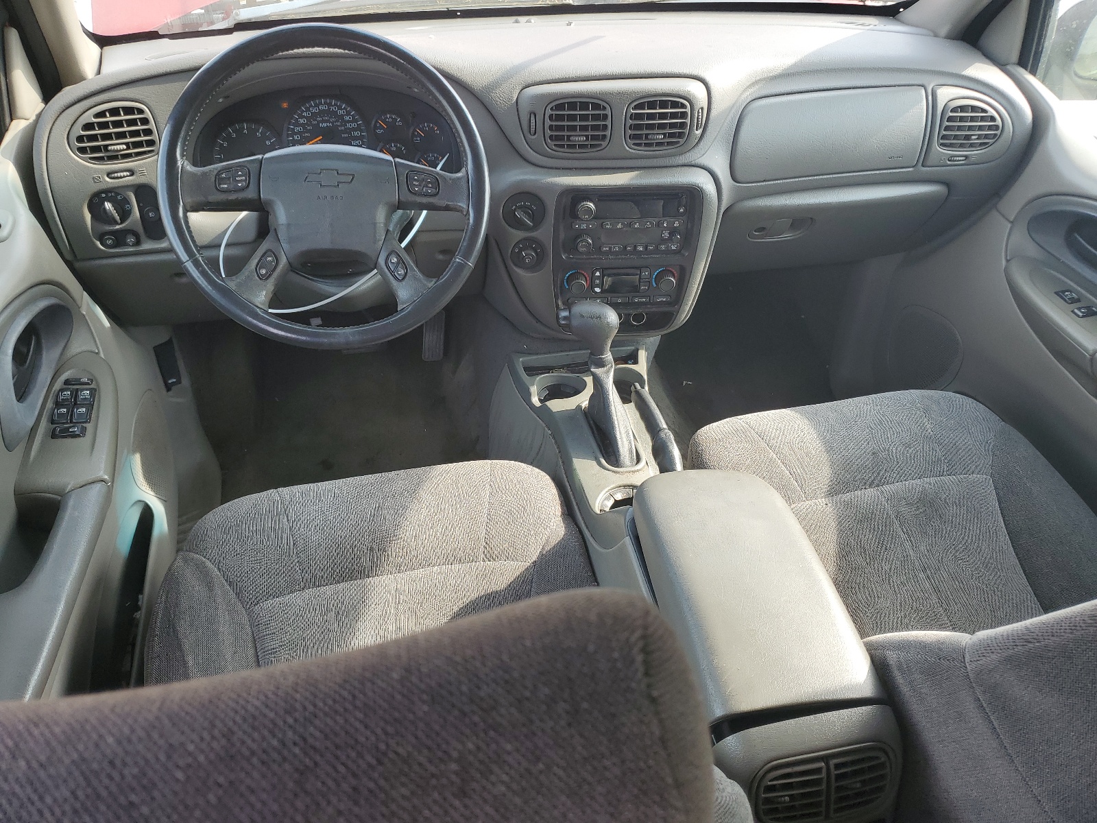 1GNDT13S442227396 2004 Chevrolet Trailblazer Ls