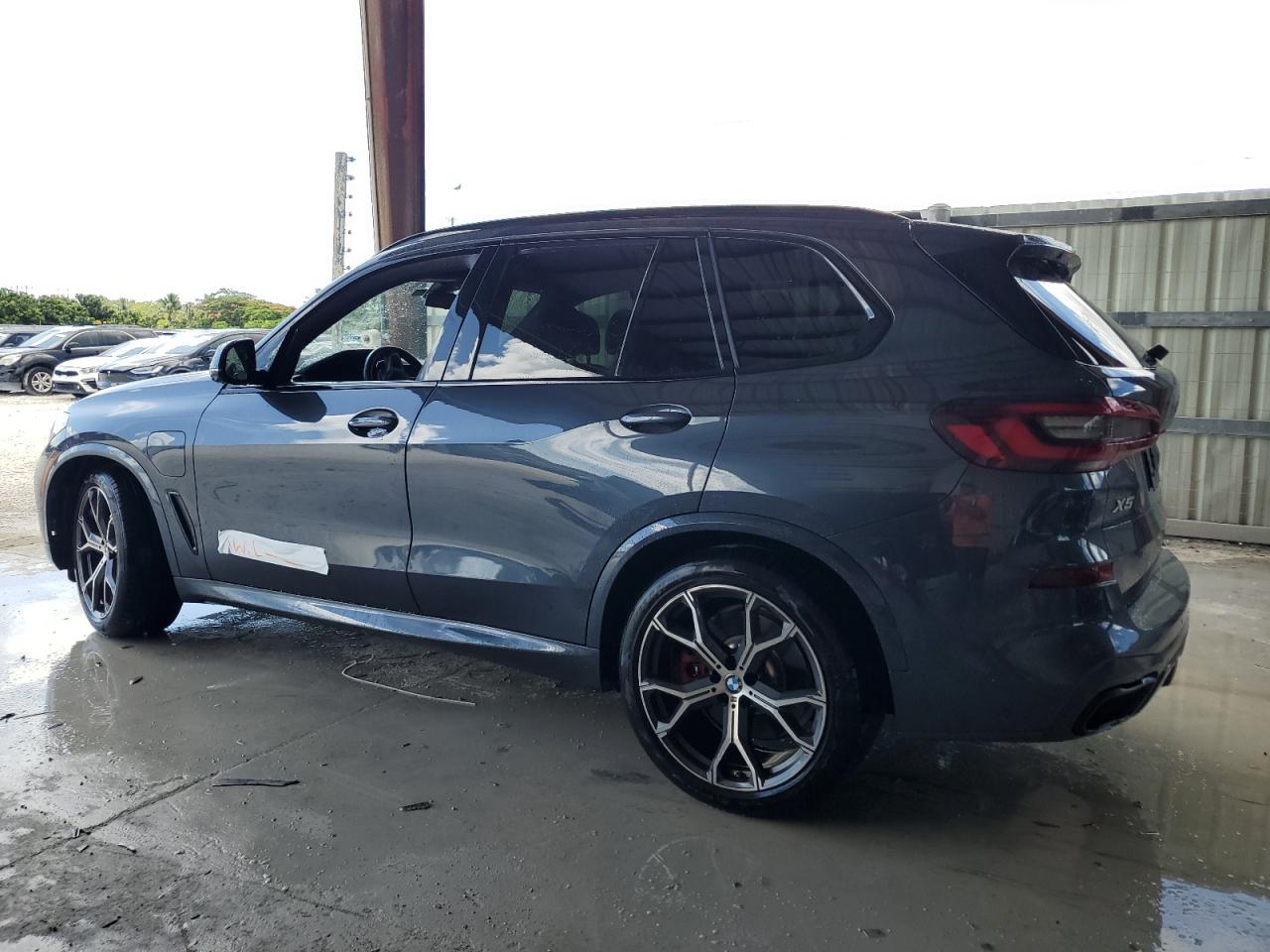 2021 BMW X5 xDrive45E VIN: 5UXTA6C01M9F87062 Lot: 62606384