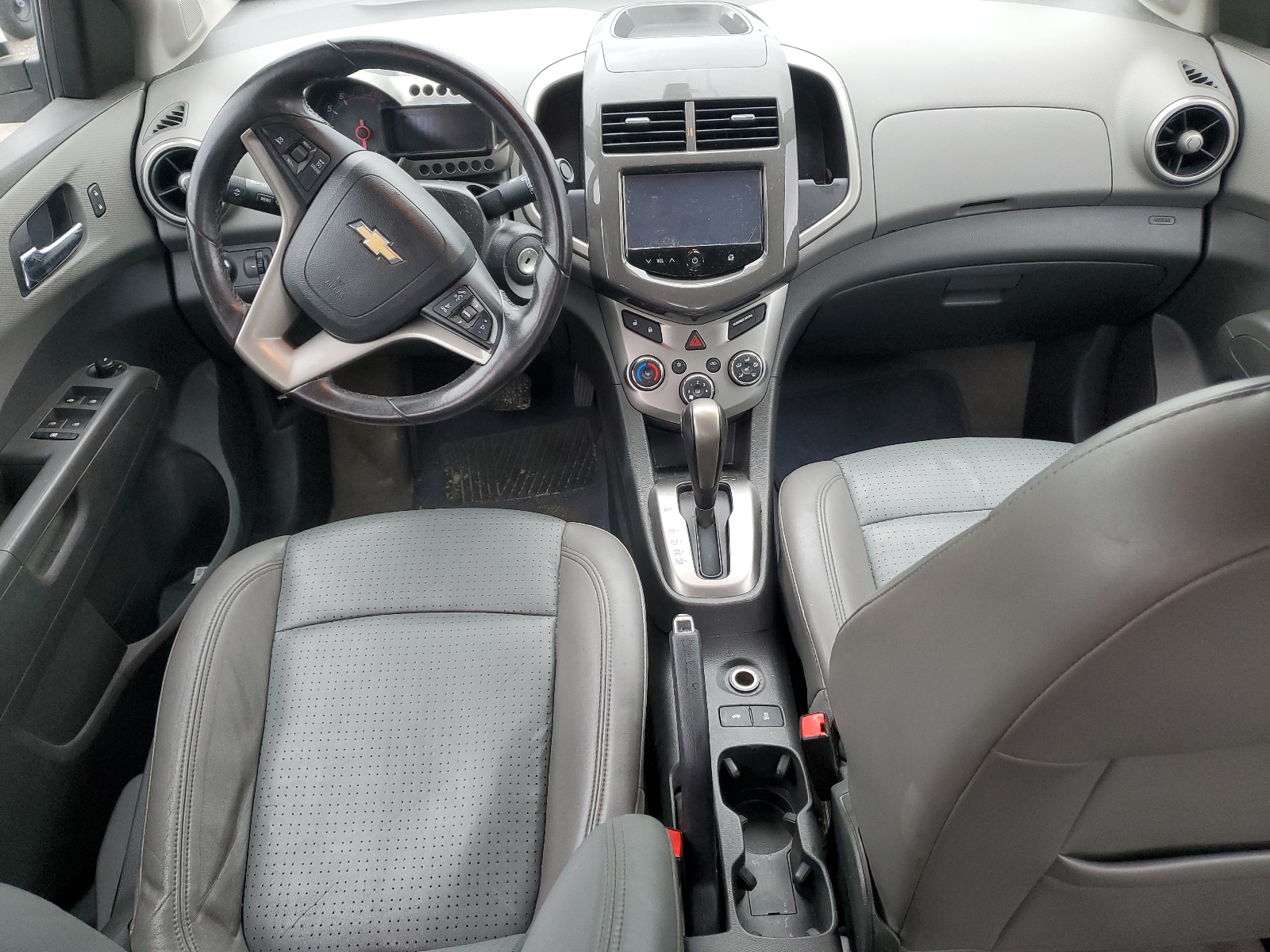 1G1JE5SB5F4124924 2015 Chevrolet Sonic Ltz