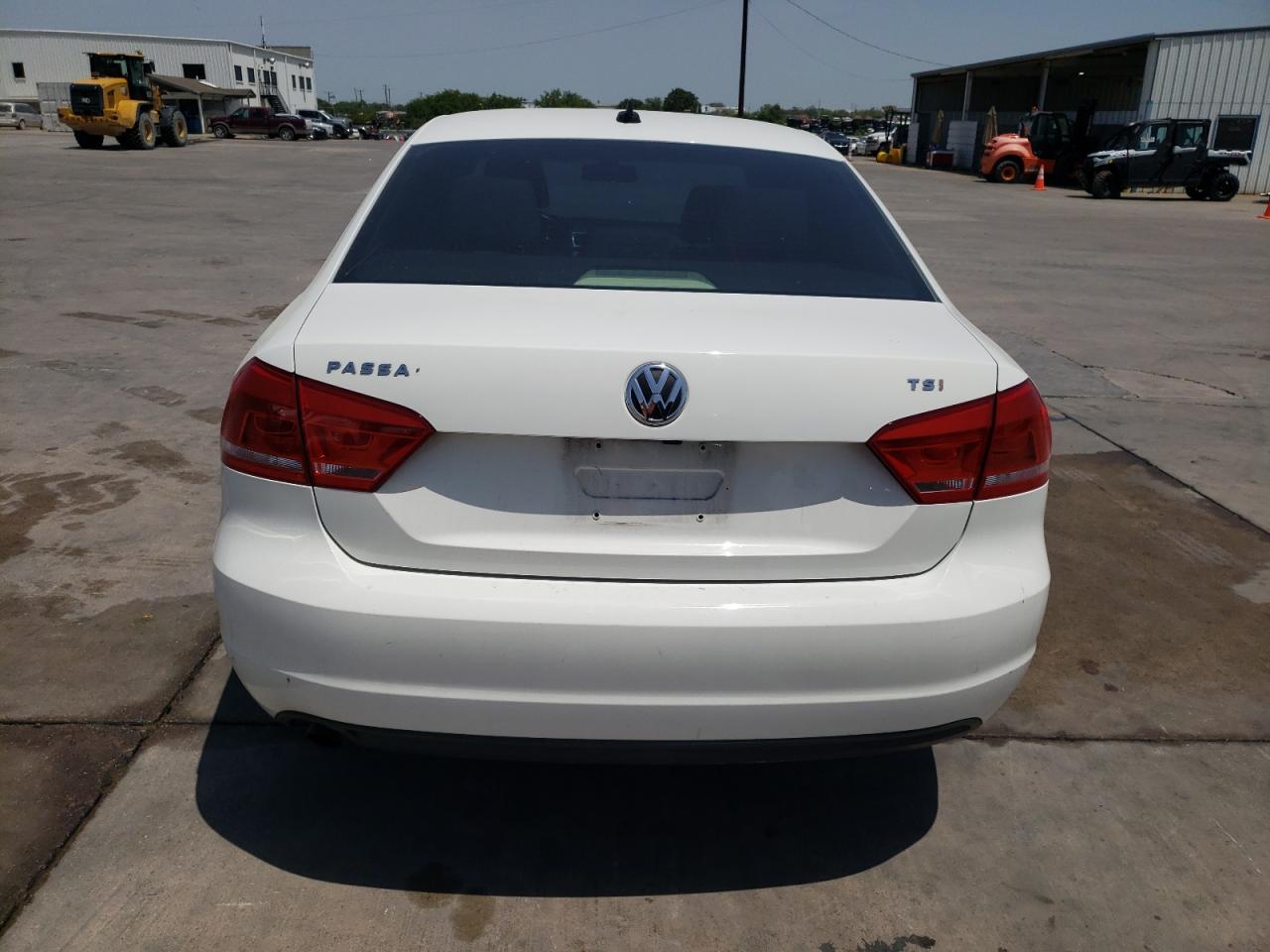 VIN 1VWAS7A33FC106043 2015 VOLKSWAGEN PASSAT no.6