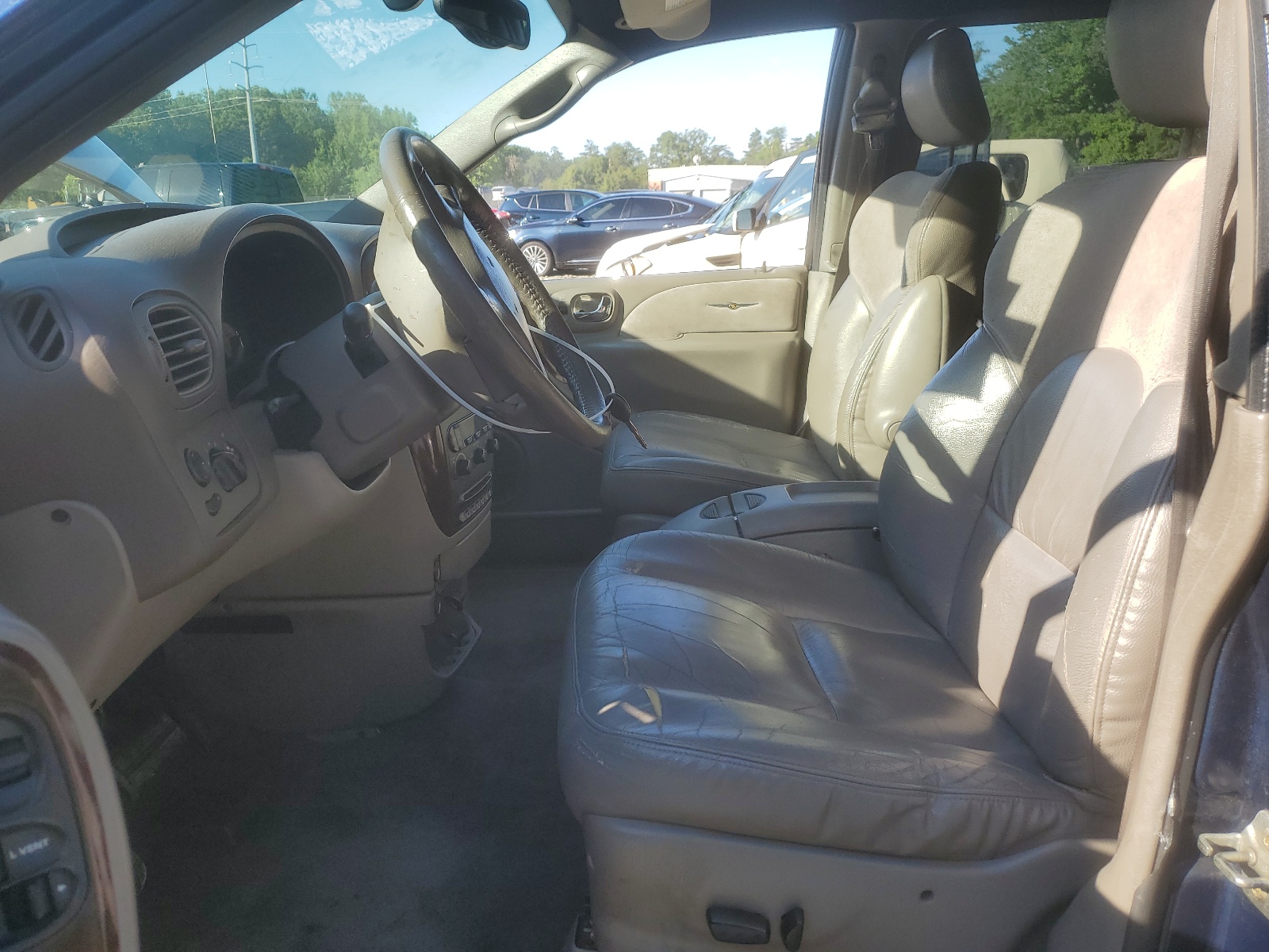 2C8GP64L43R116991 2003 Chrysler Town & Country Limited