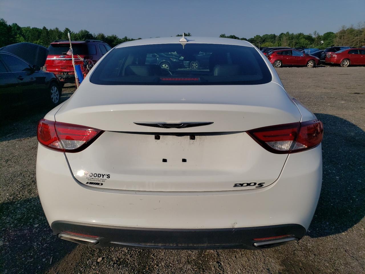 2015 Chrysler 200 S VIN: 1C3CCCDG8FN601606 Lot: 63509004