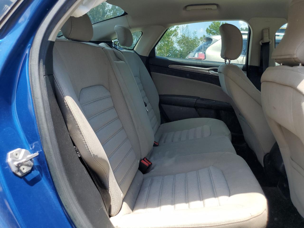 2017 Ford Fusion S VIN: 3FA6P0G70HR198282 Lot: 61672104