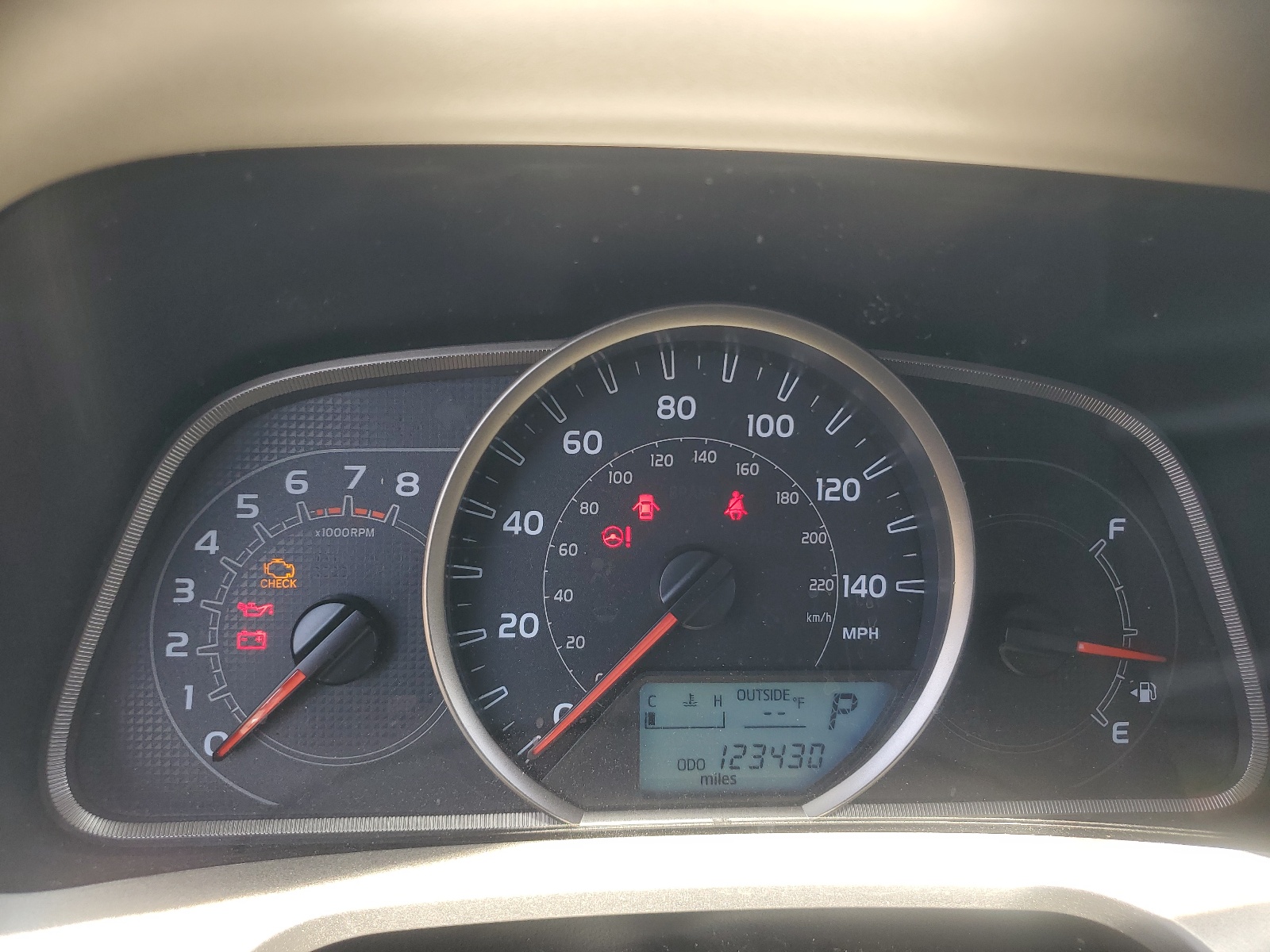 JTMZFREV1FJ049953 2015 Toyota Rav4 Le