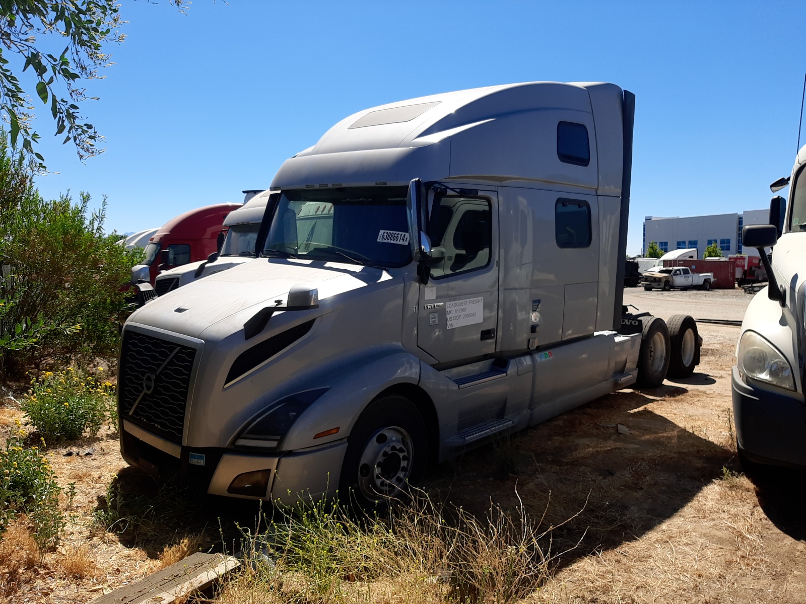 4V4NC9TG4DN563849 2013 Volvo Vn Vnl