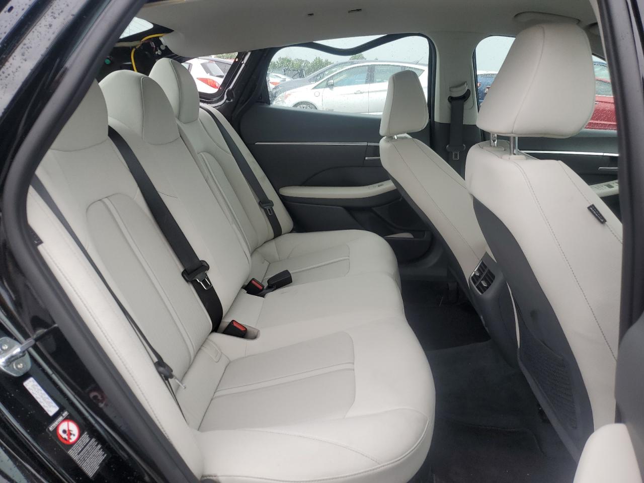 2021 Hyundai Sonata - Image 10
