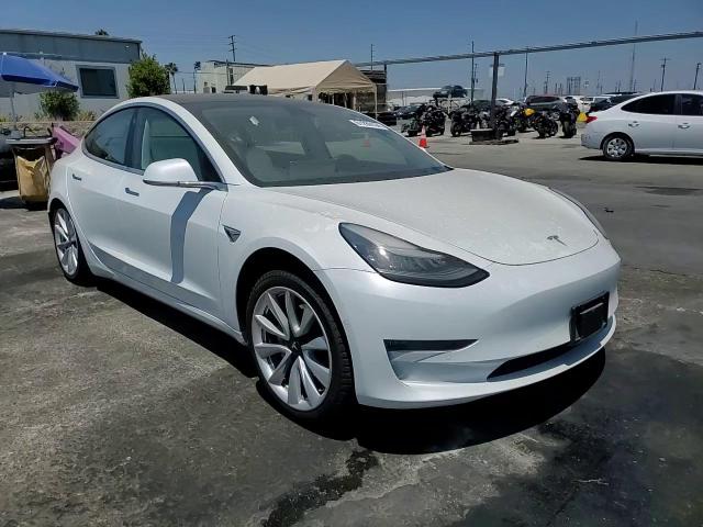 2018 Tesla Model 3 VIN: 5YJ3E1EB6JF098176 Lot: 61280134