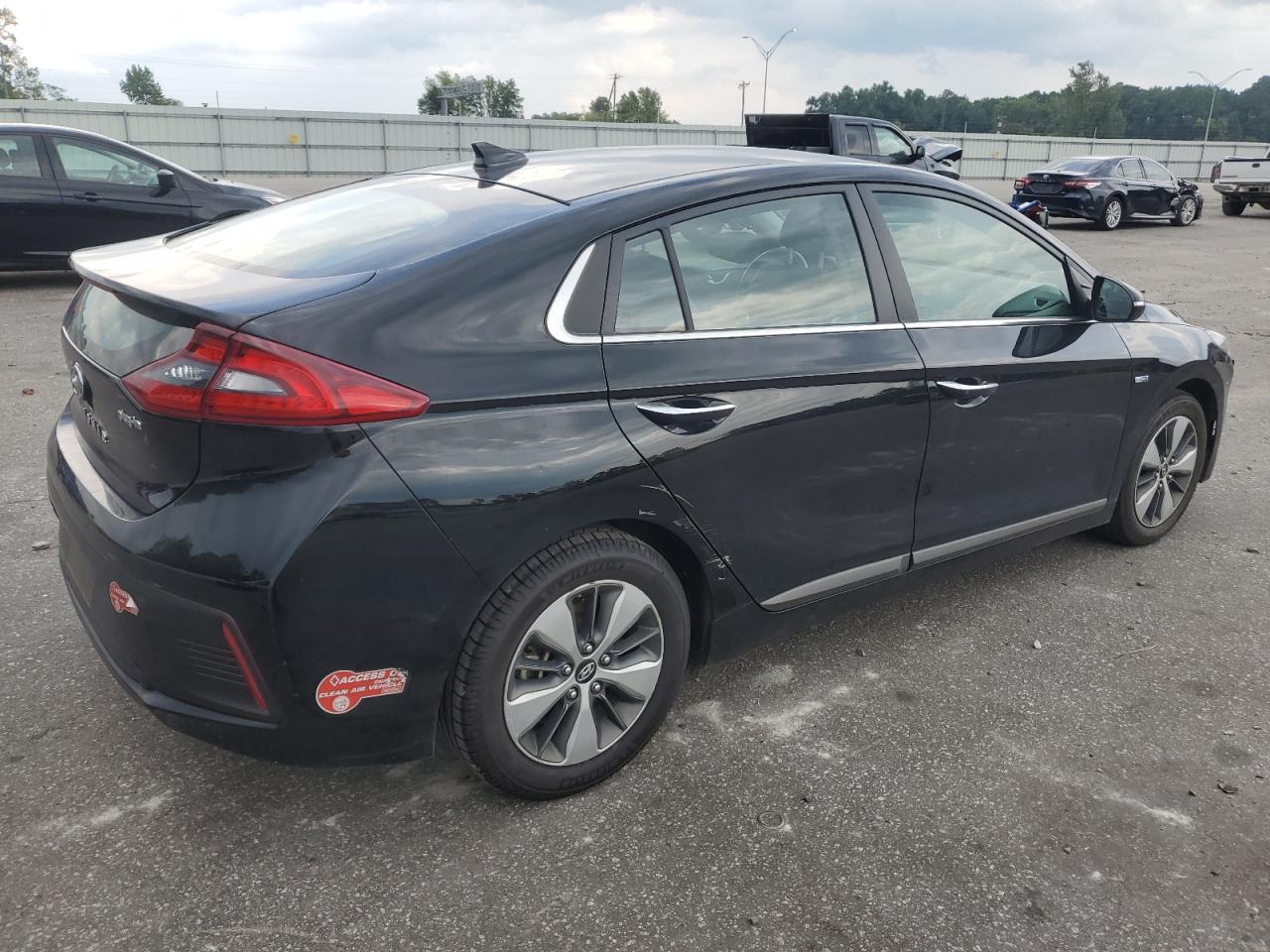 2018 Hyundai Ioniq Limited VIN: KMHC75LD6JU075943 Lot: 63126434