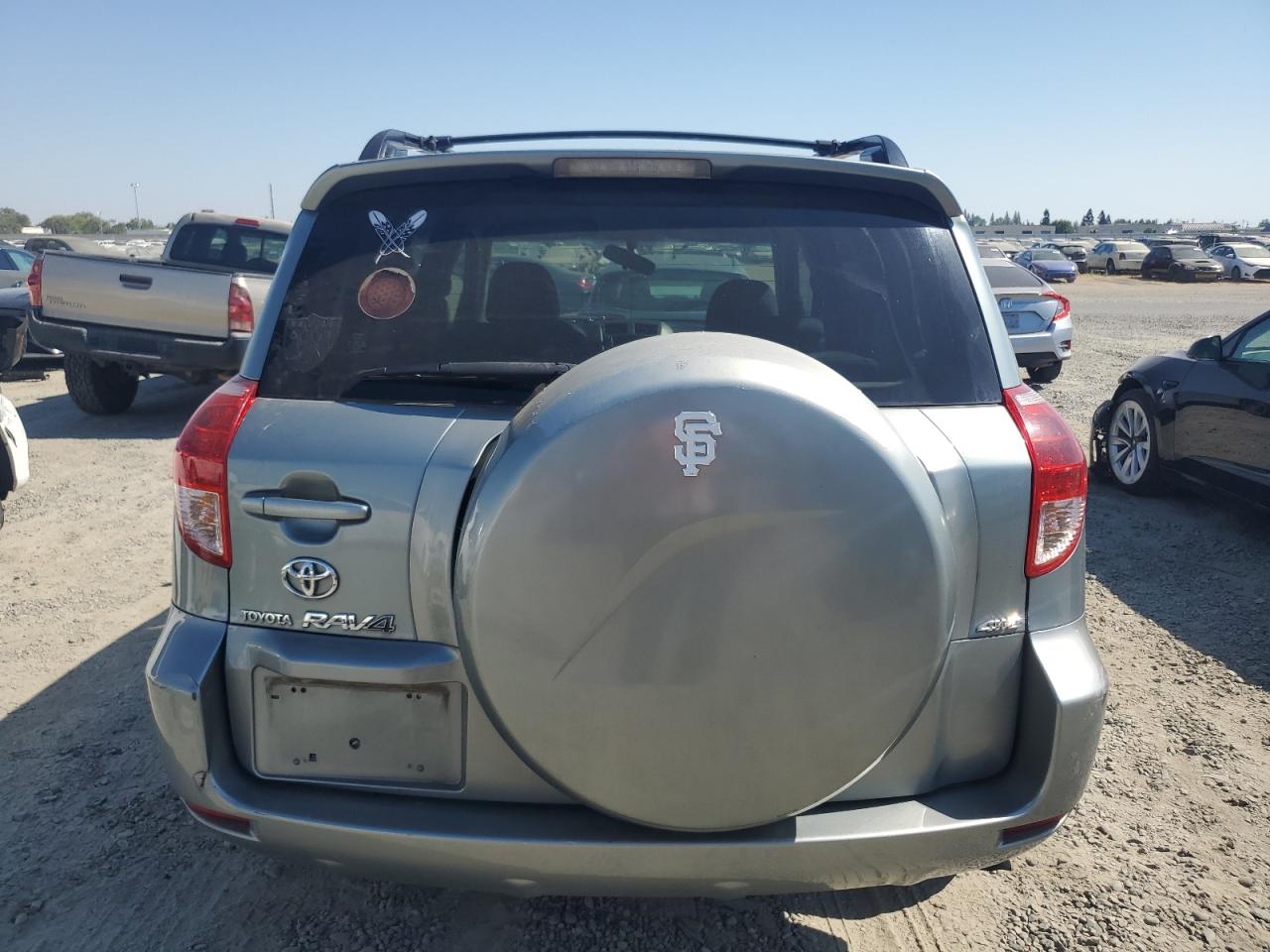 2008 Toyota Rav4 Limited VIN: JTMBD31V085191975 Lot: 64060454