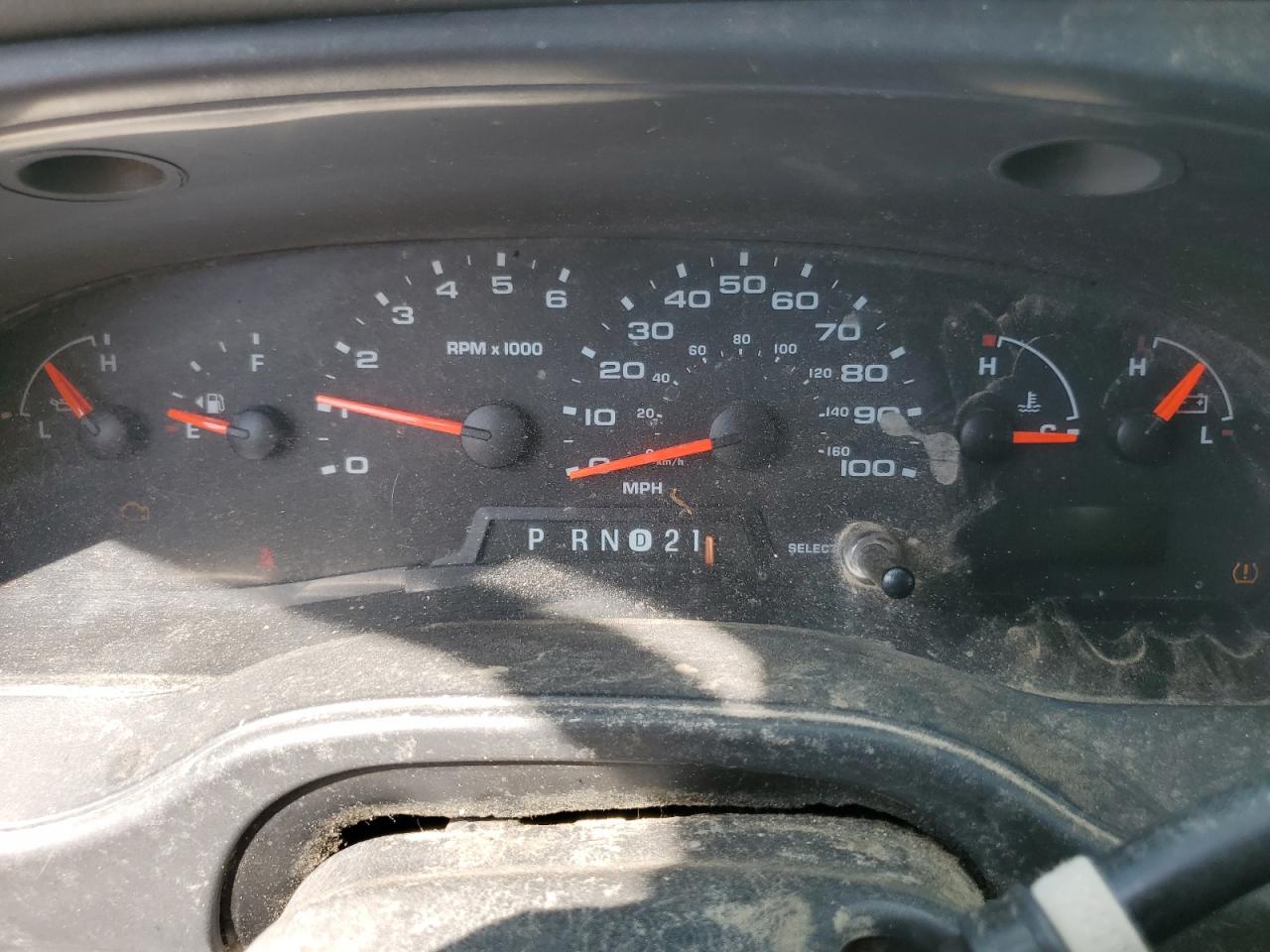 2008 Ford Econoline E250 Van VIN: 1FTNE24W08DA38592 Lot: 61130394