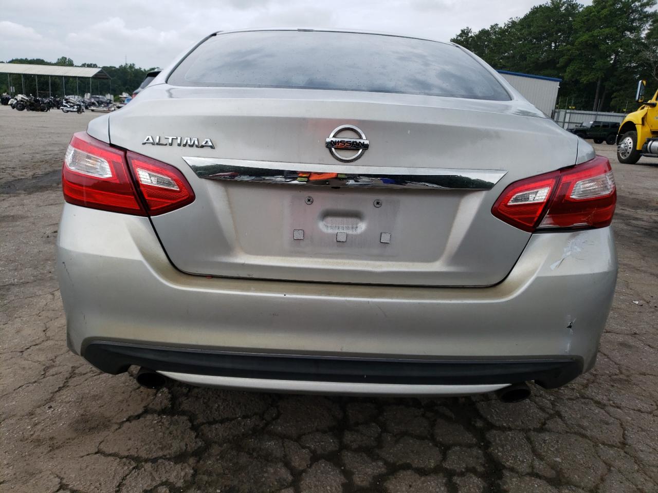 2017 Nissan Altima 2.5 VIN: 1N4AL3AP4HN319205 Lot: 64054654