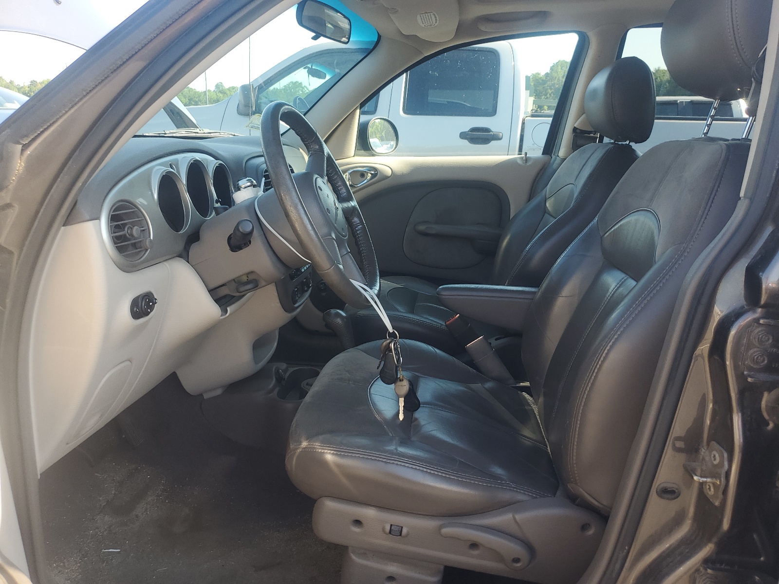 3C8FY4BB01T658235 2001 Chrysler Pt Cruiser