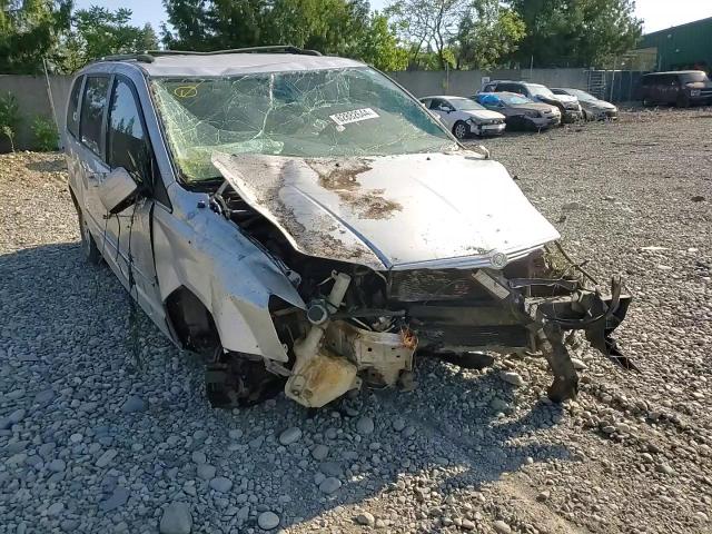 2010 Chrysler Town & Country Touring VIN: 2A4RR5D1XAR271002 Lot: 62882644