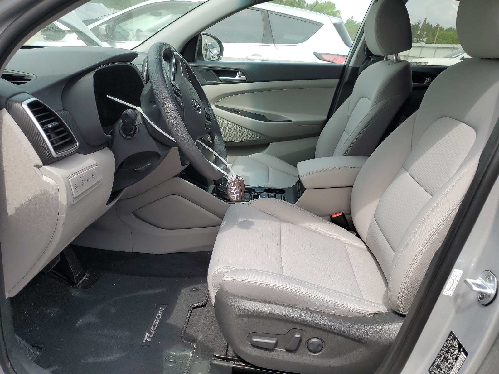 KM8J33A41KU024071 2019 Hyundai Tucson Limited