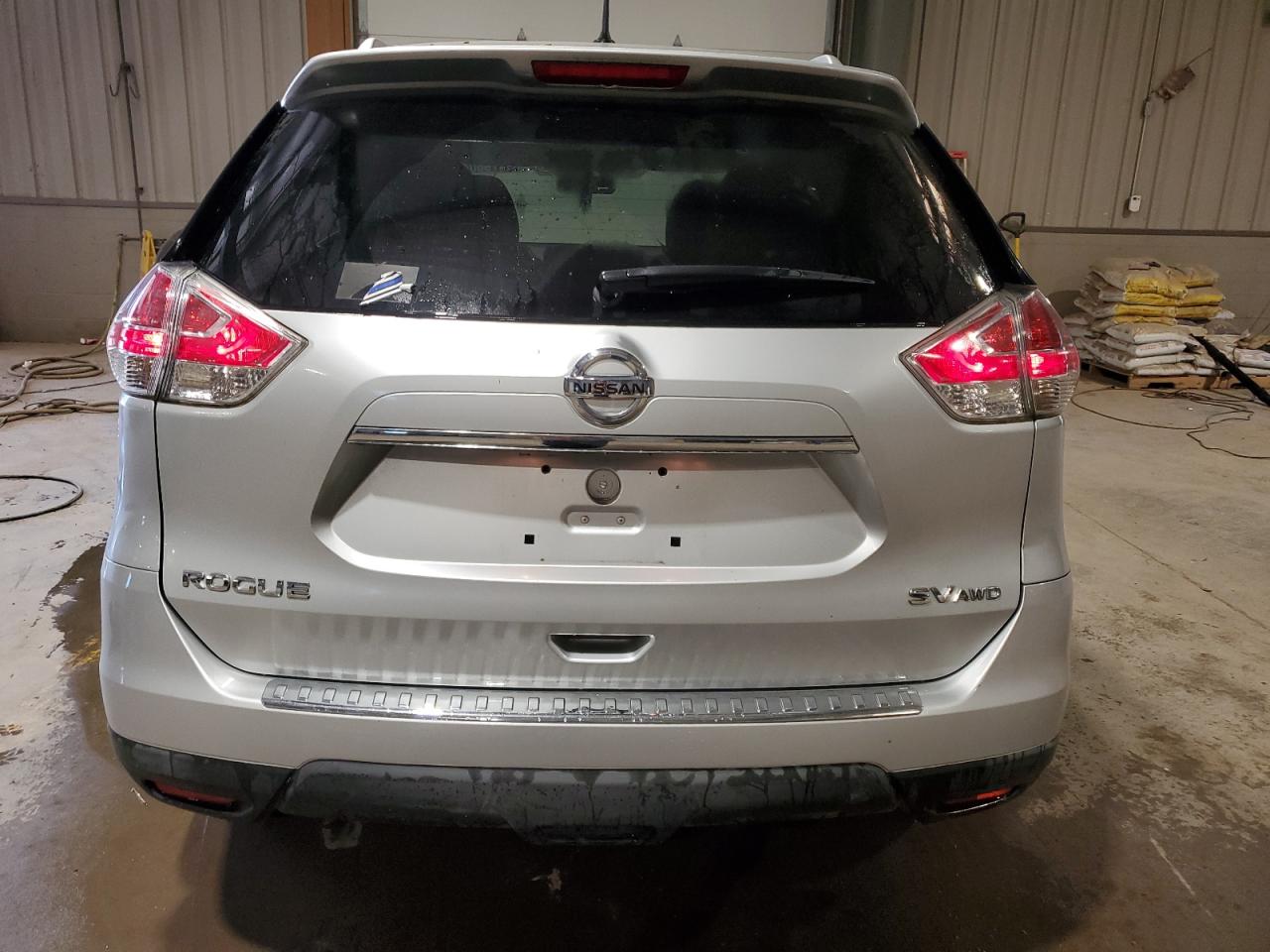 2016 Nissan Rogue S VIN: KNMAT2MV9GP710478 Lot: 61479604