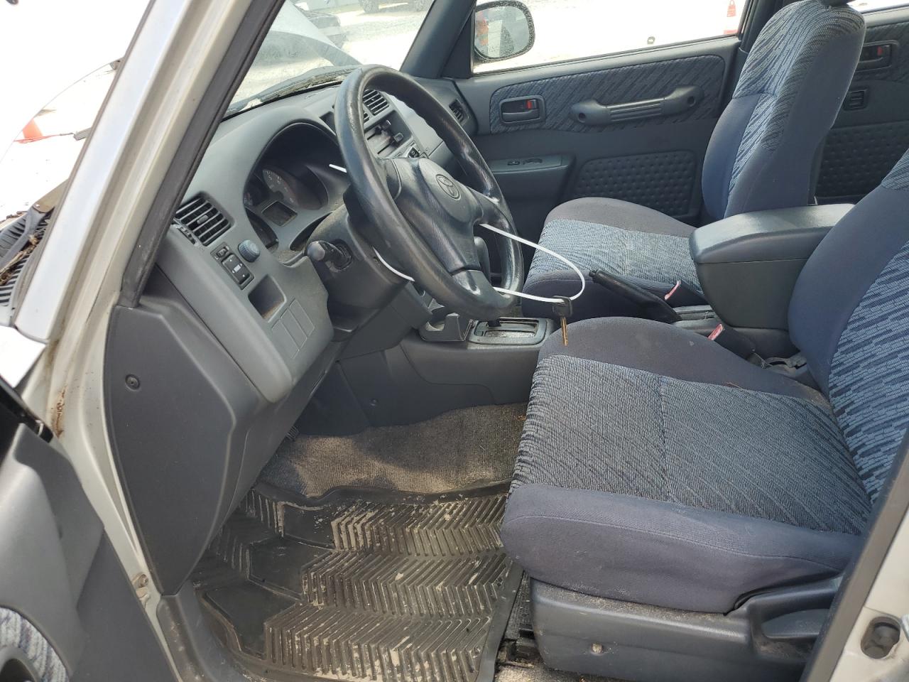 JT3HP10V4W7082156 1998 Toyota Rav4