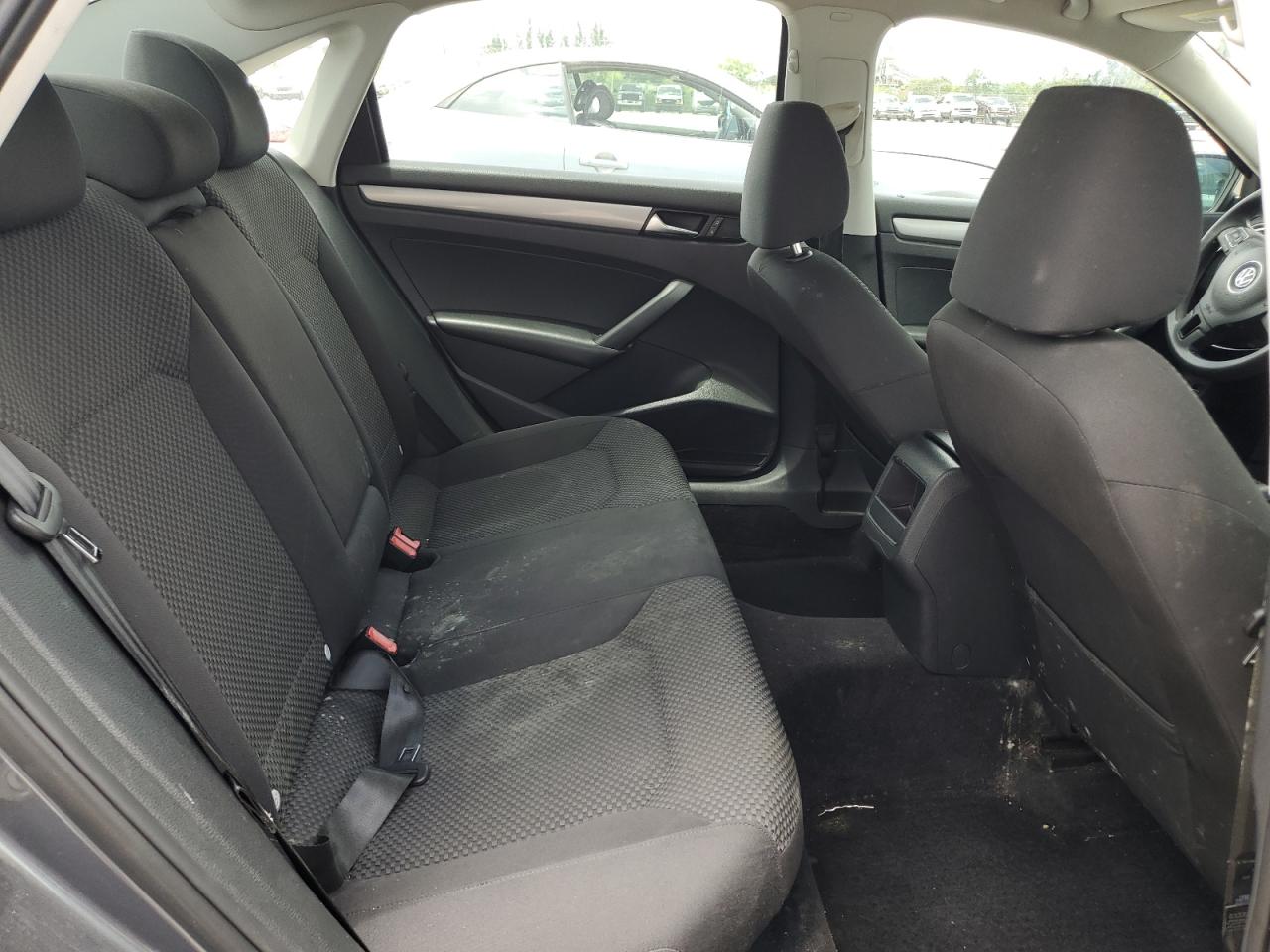 2013 Volkswagen Passat S VIN: 1VWAP7A30DC048035 Lot: 60733674