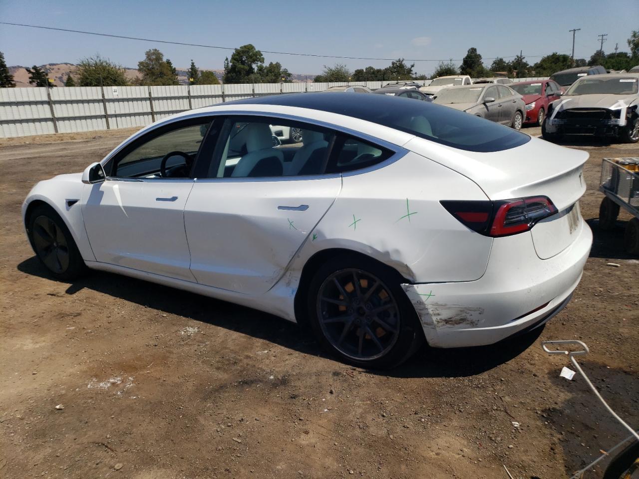 2018 Tesla Model 3 VIN: 5YJ3E1EA0JF155463 Lot: 64722754