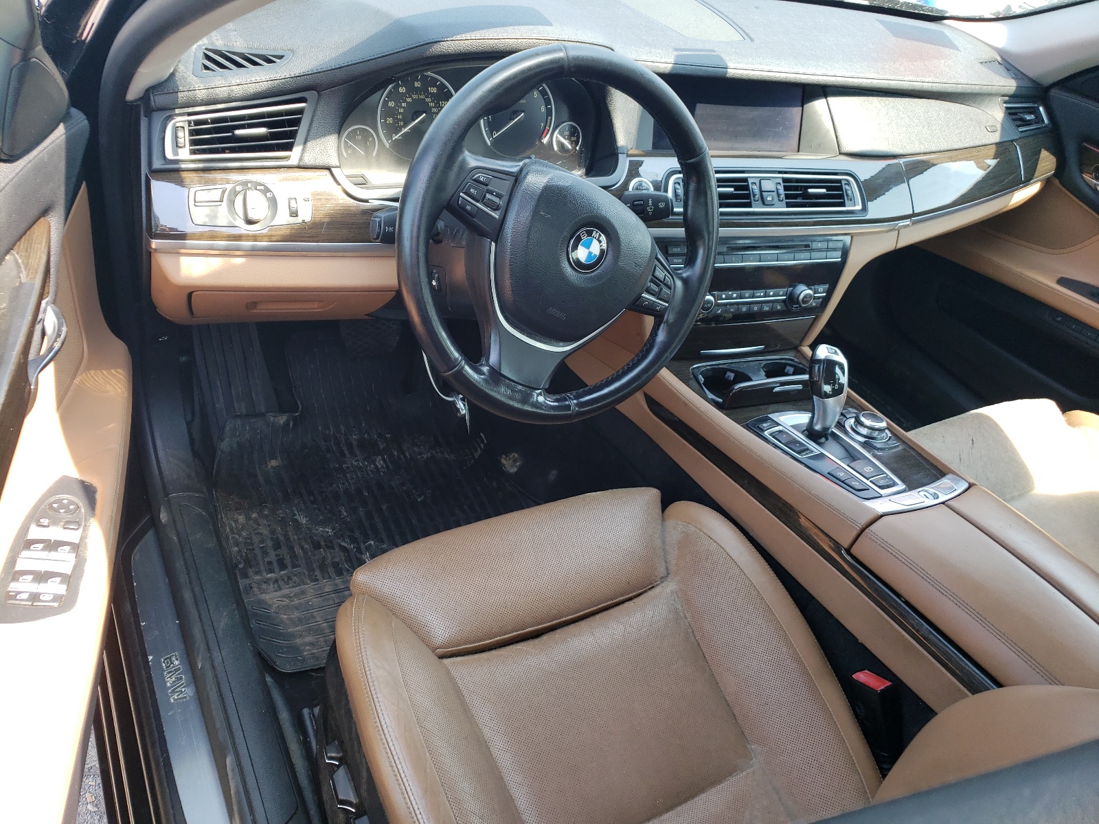 WBAKC8C52CC435284 2012 BMW 750 Lxi